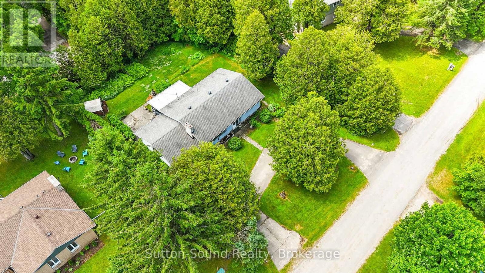 












17 FRONT STREET

,
South Bruce Peninsula,




Ontario
N0H1P0

