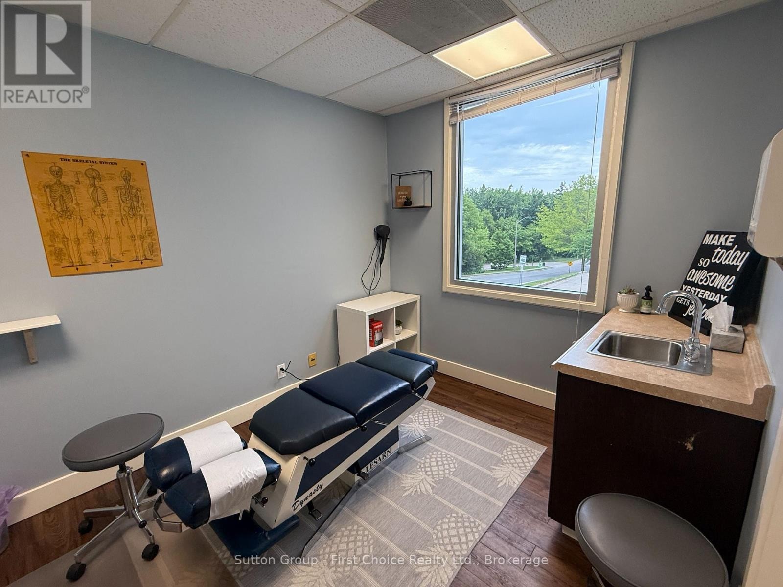 












201 - 386 CAMBRIA STREET

,
Stratford,




Ontario
N5A1J4

