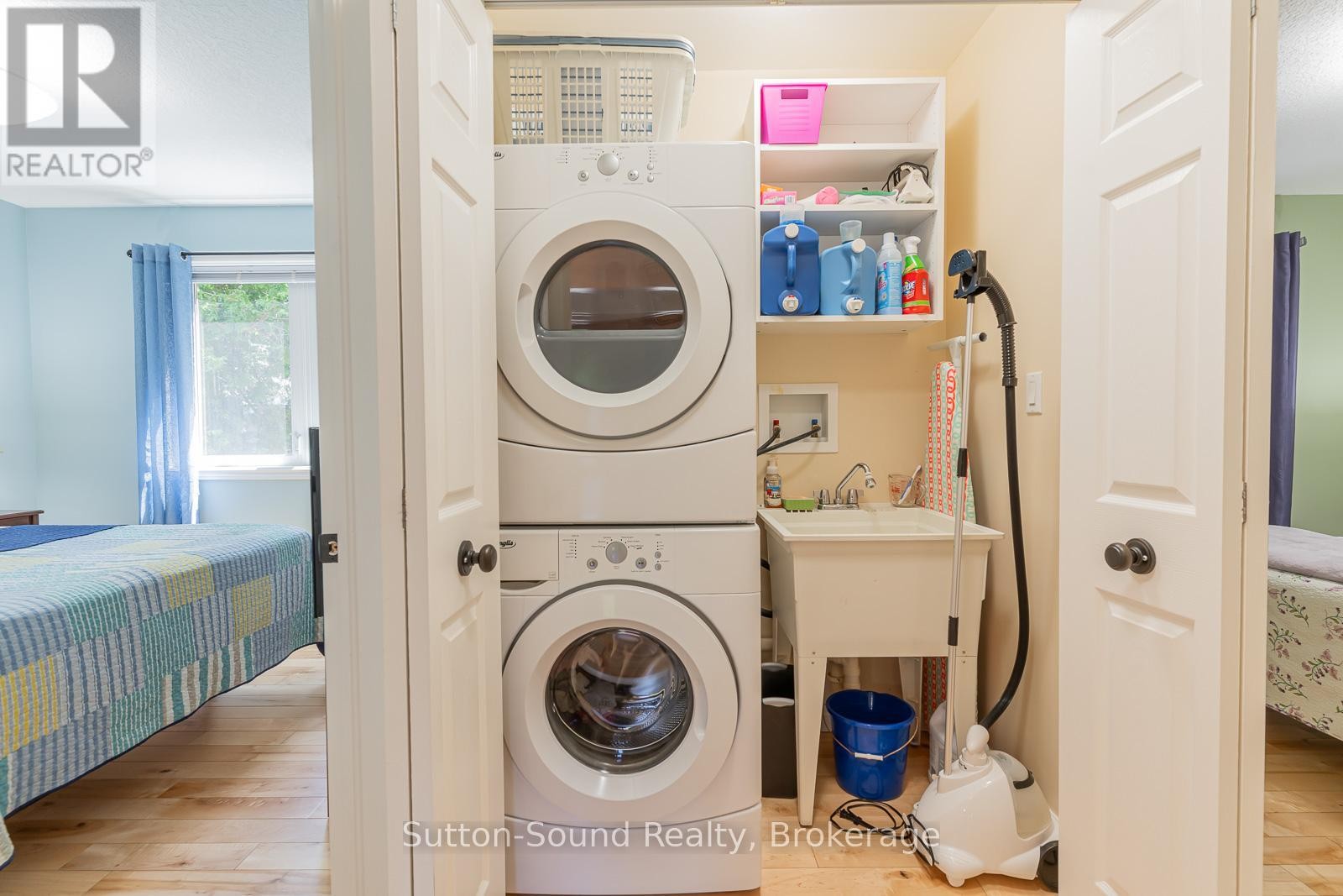 












20 SANDY PINES TRAIL

,
South Bruce Peninsula,




Ontario
N0H2G0

