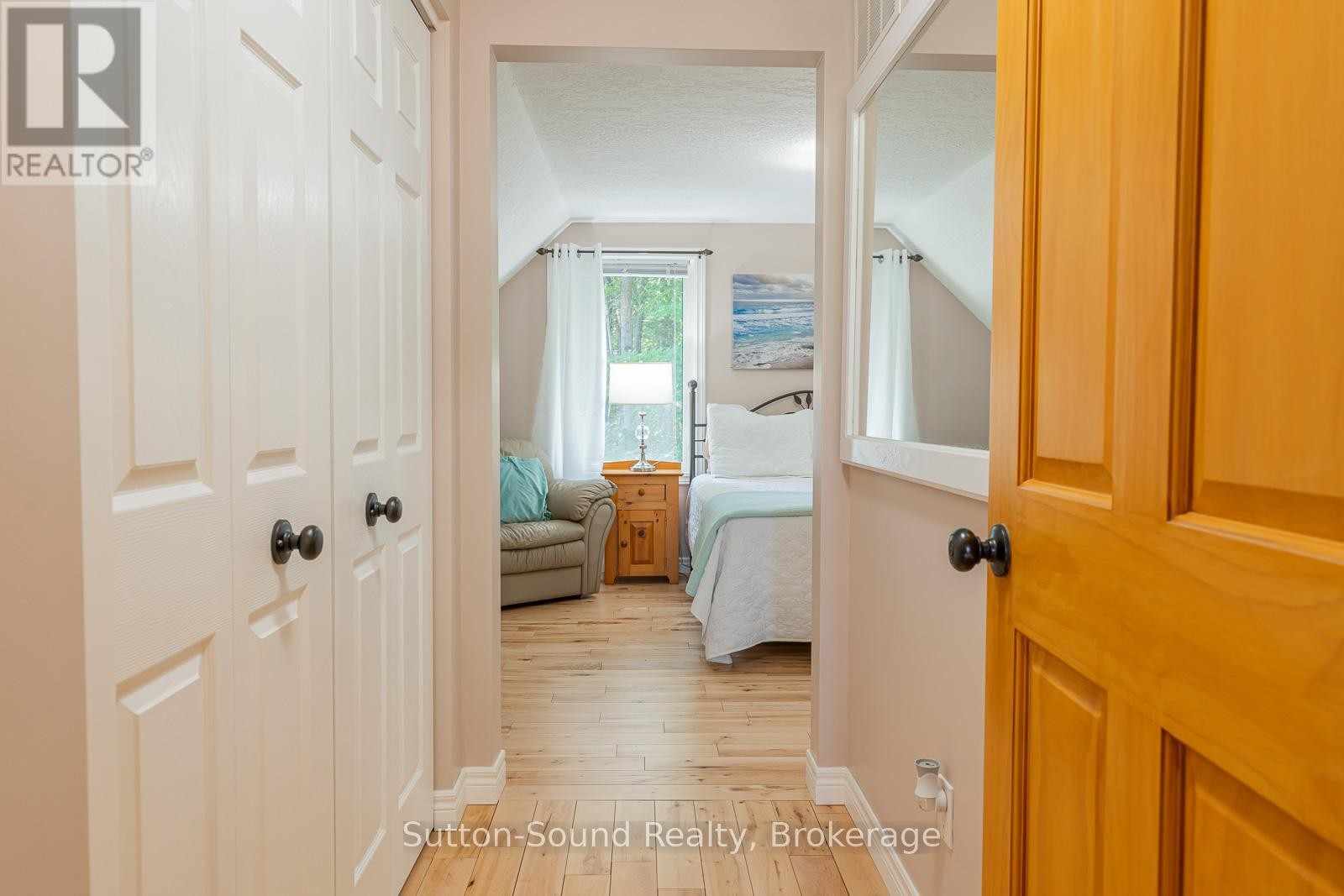 












20 SANDY PINES TRAIL

,
South Bruce Peninsula,




Ontario
N0H2G0

