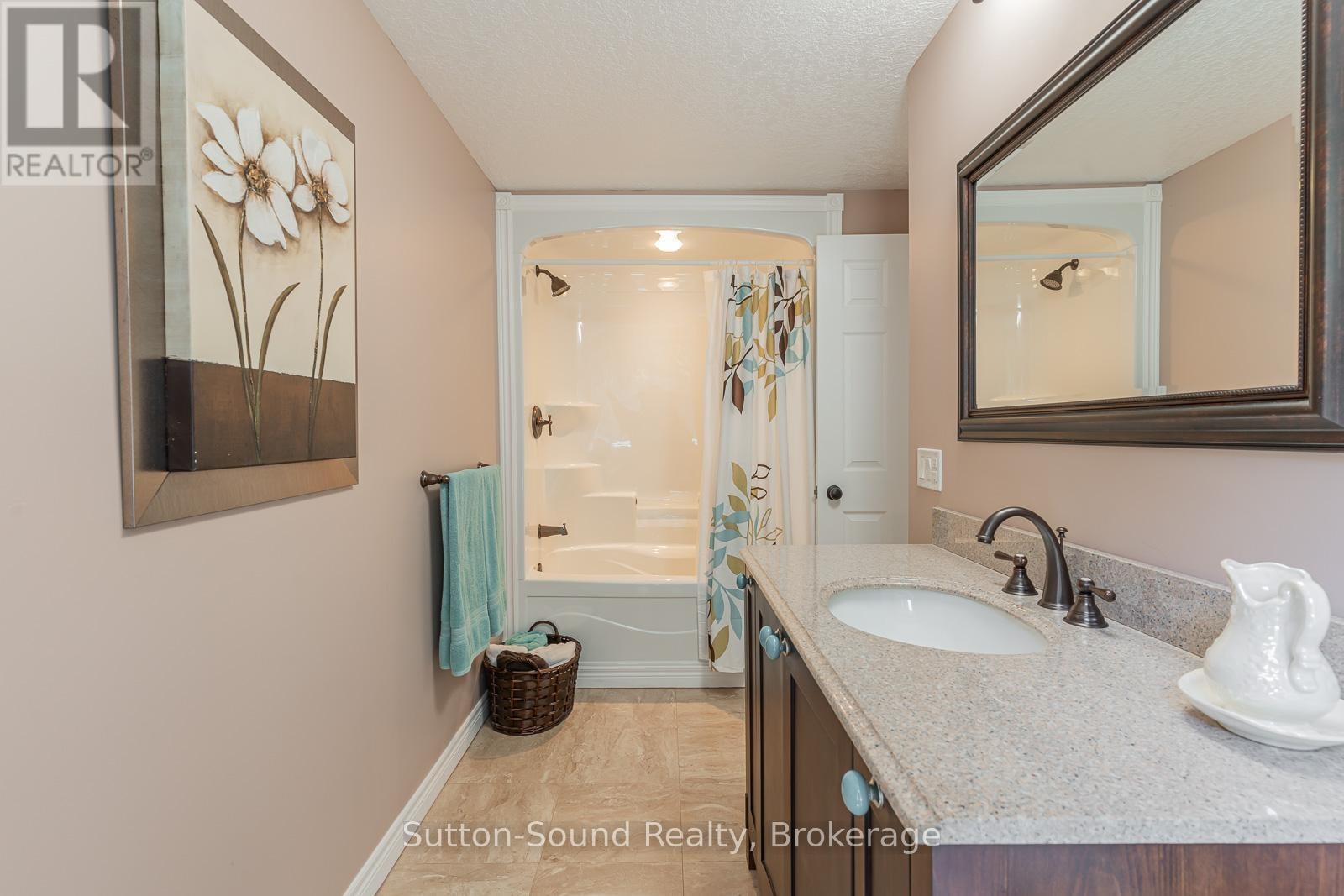 












20 SANDY PINES TRAIL

,
South Bruce Peninsula,




Ontario
N0H2G0

