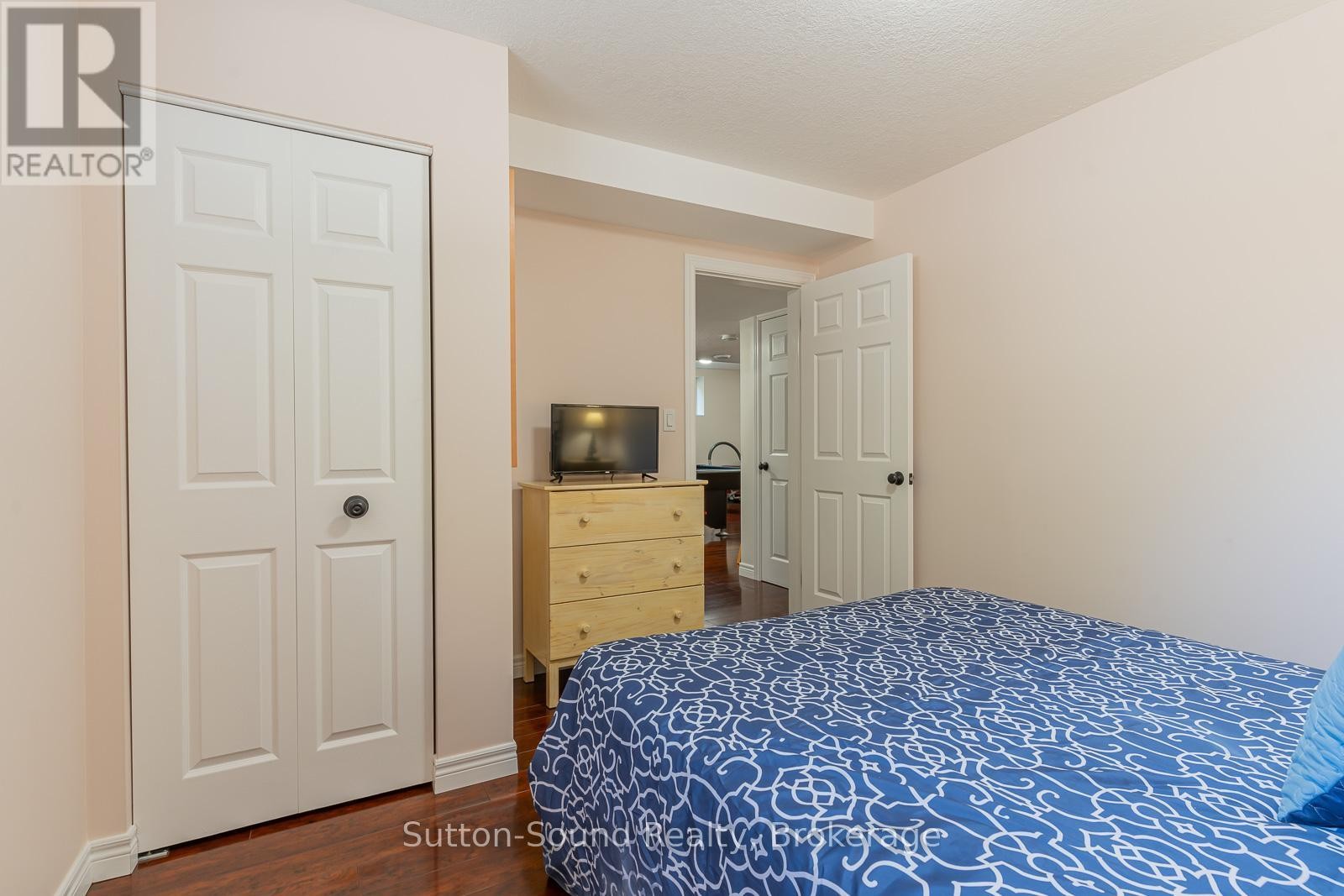 












20 SANDY PINES TRAIL

,
South Bruce Peninsula,




Ontario
N0H2G0

