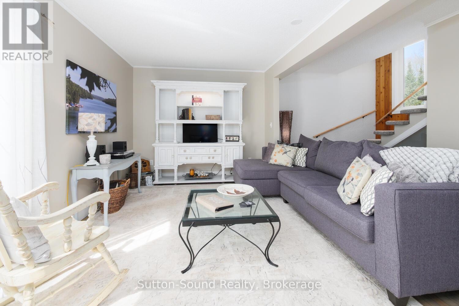 












134 LAKEVIEW DRIVE

,
Georgian Bluffs,




Ontario
N0H2T0

