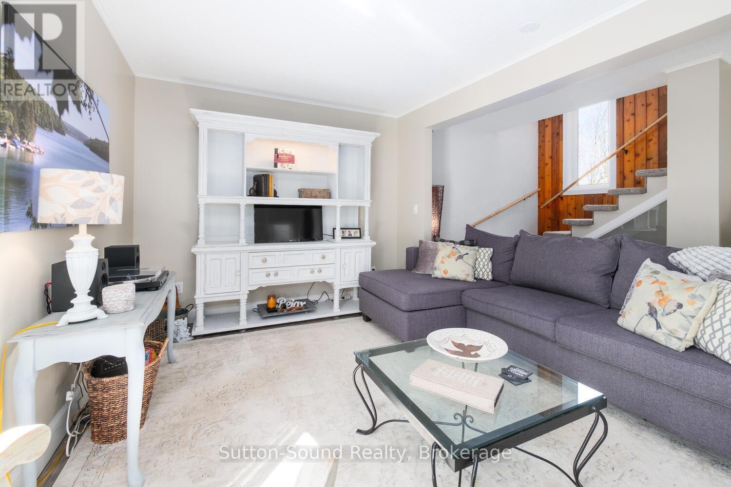 












134 LAKEVIEW DRIVE

,
Georgian Bluffs,




Ontario
N0H2T0

