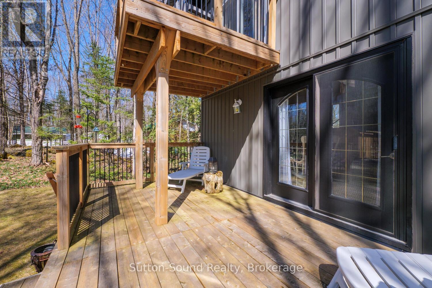 












134 LAKEVIEW DRIVE

,
Georgian Bluffs,




Ontario
N0H2T0

