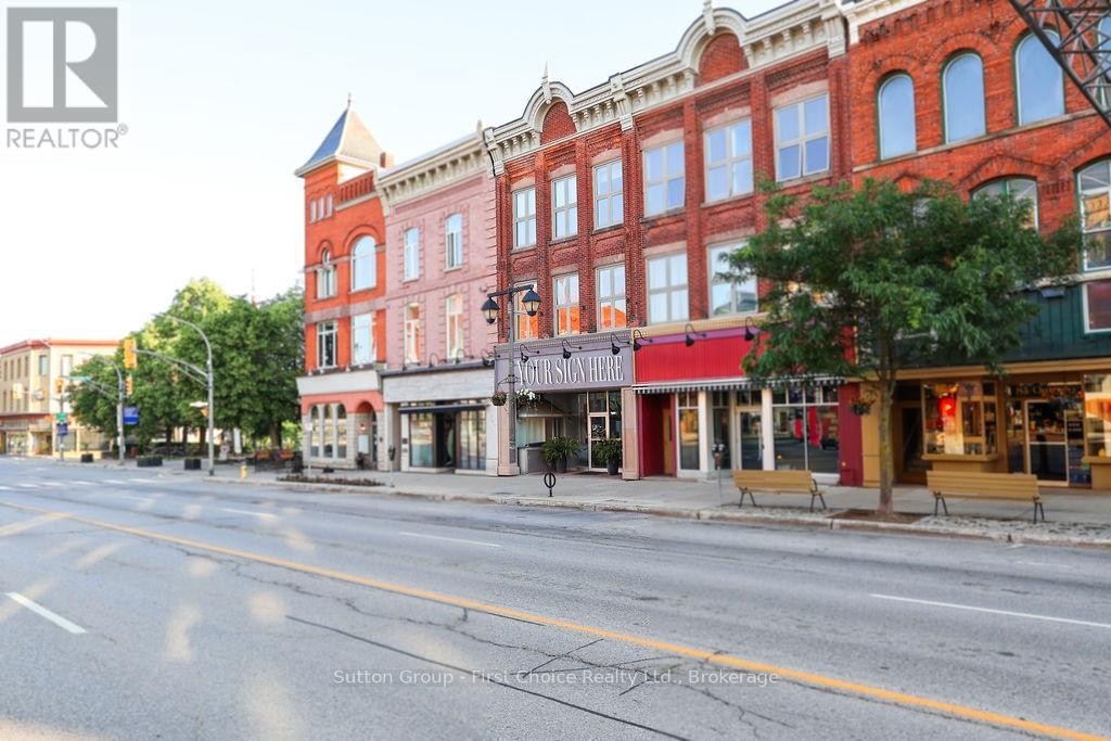 












78 ONTARIO STREET

,
Stratford,




Ontario
N5A3H2

