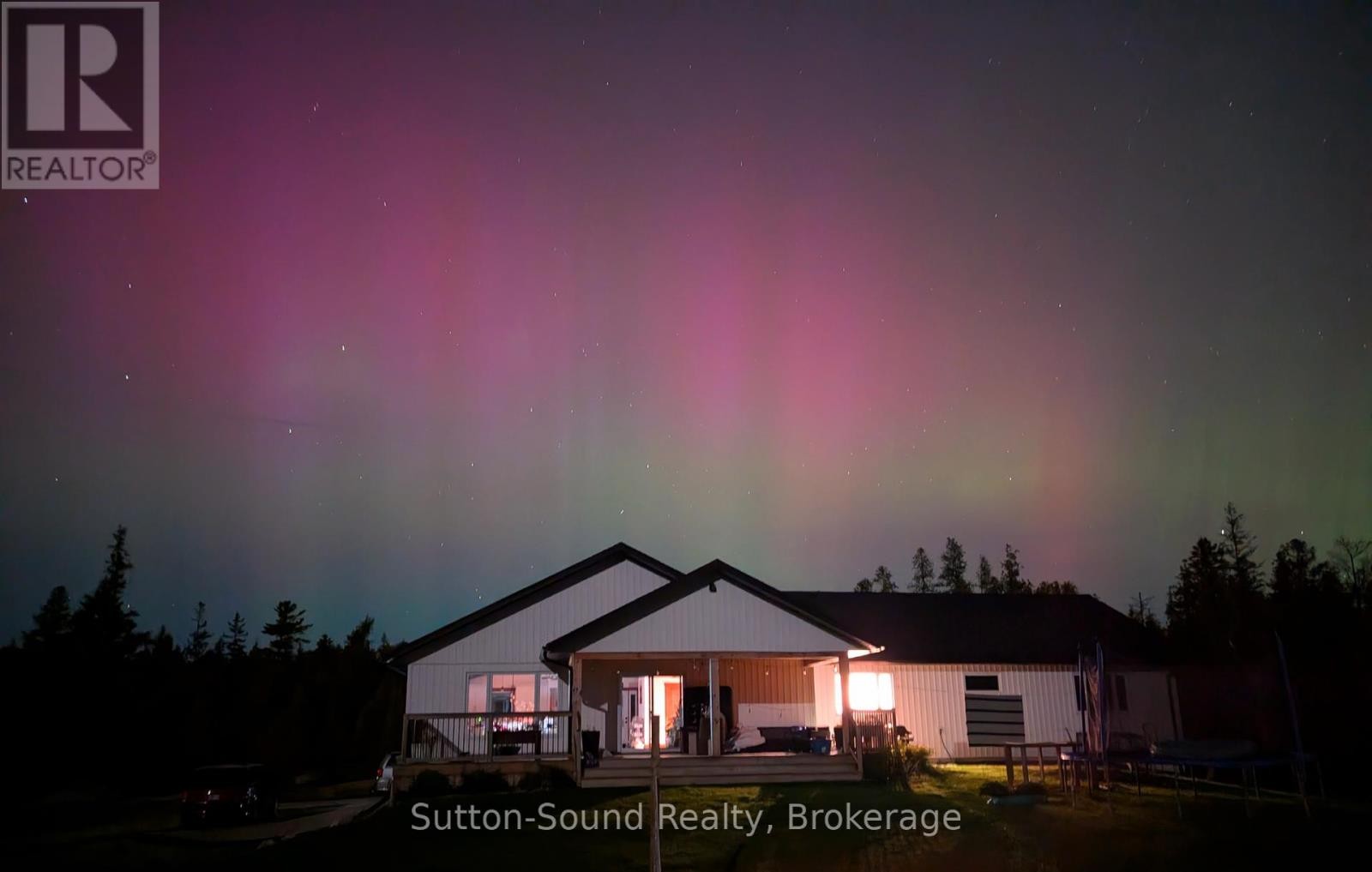 












107 WHISKEY HARBOUR ROAD

,
Northern Bruce Peninsula,




Ontario
N0H2T0

