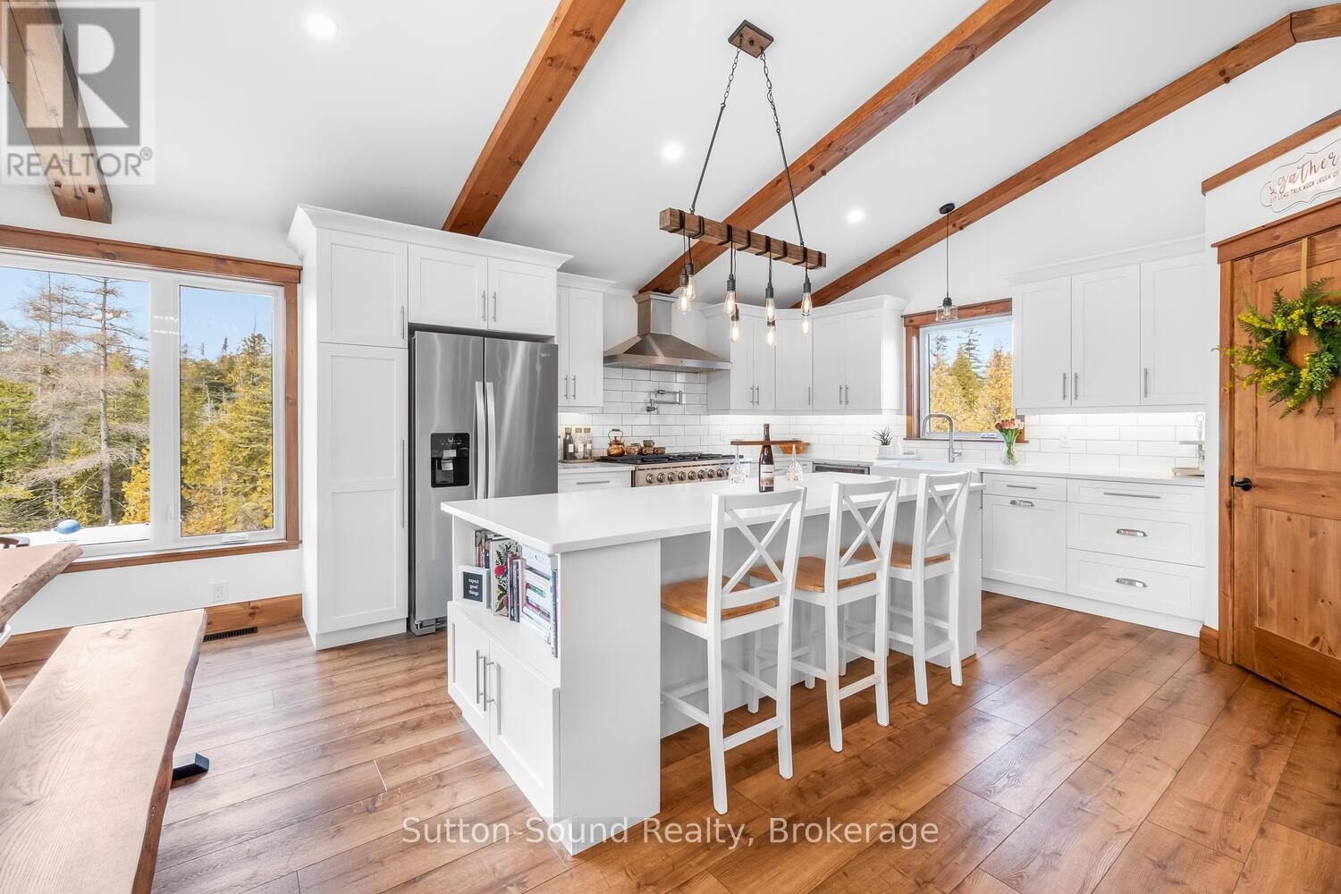 












107 WHISKEY HARBOUR ROAD

,
Northern Bruce Peninsula,




Ontario
N0H2T0

