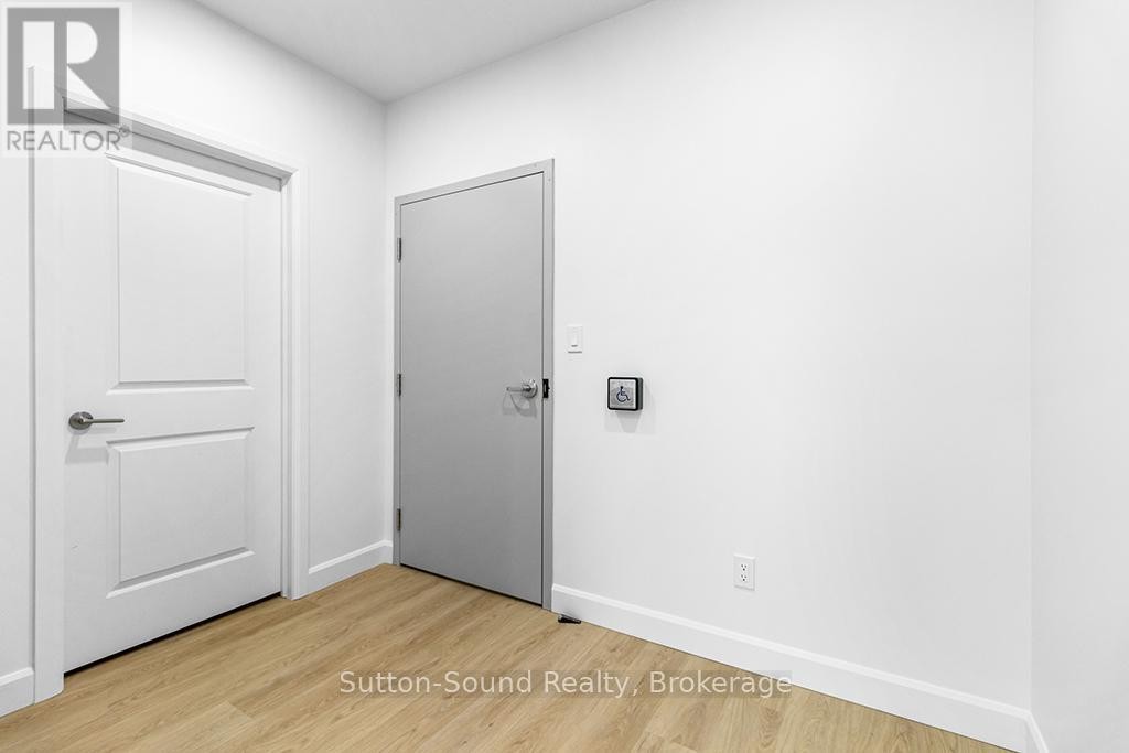 












101 - 535 ISAAC STREET

,
South Bruce Peninsula,




Ontario
N0H2T0

