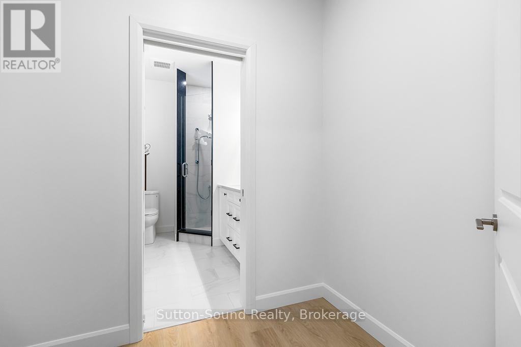 












202 - 535 ISAAC STREET

,
South Bruce Peninsula,




Ontario
N0H2T0

