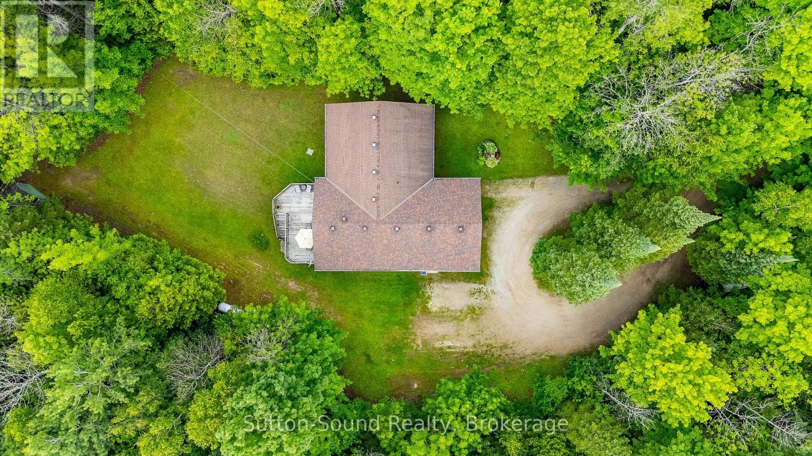 












275 CENTRE DIAGONAL ROAD

,
South Bruce Peninsula,




Ontario
N0H2T0

