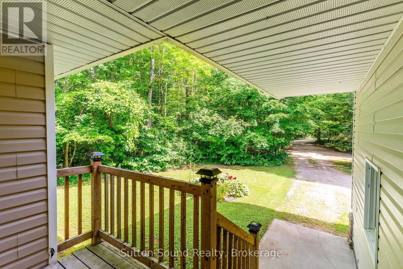 












275 CENTRE DIAGONAL ROAD

,
South Bruce Peninsula,




Ontario
N0H2T0

