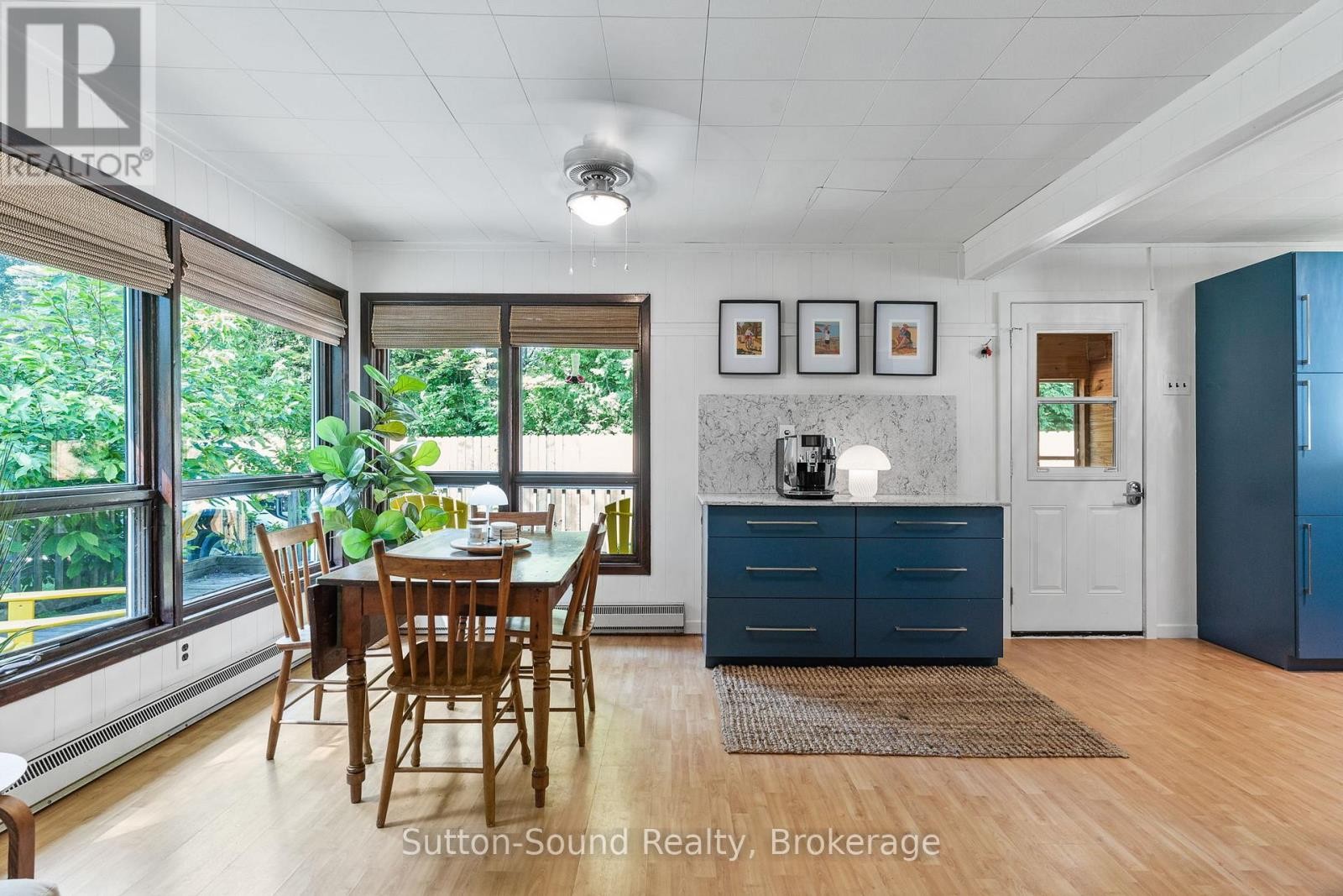 












29 AVELE ROAD

,
South Bruce Peninsula,




Ontario
N0H1X0

