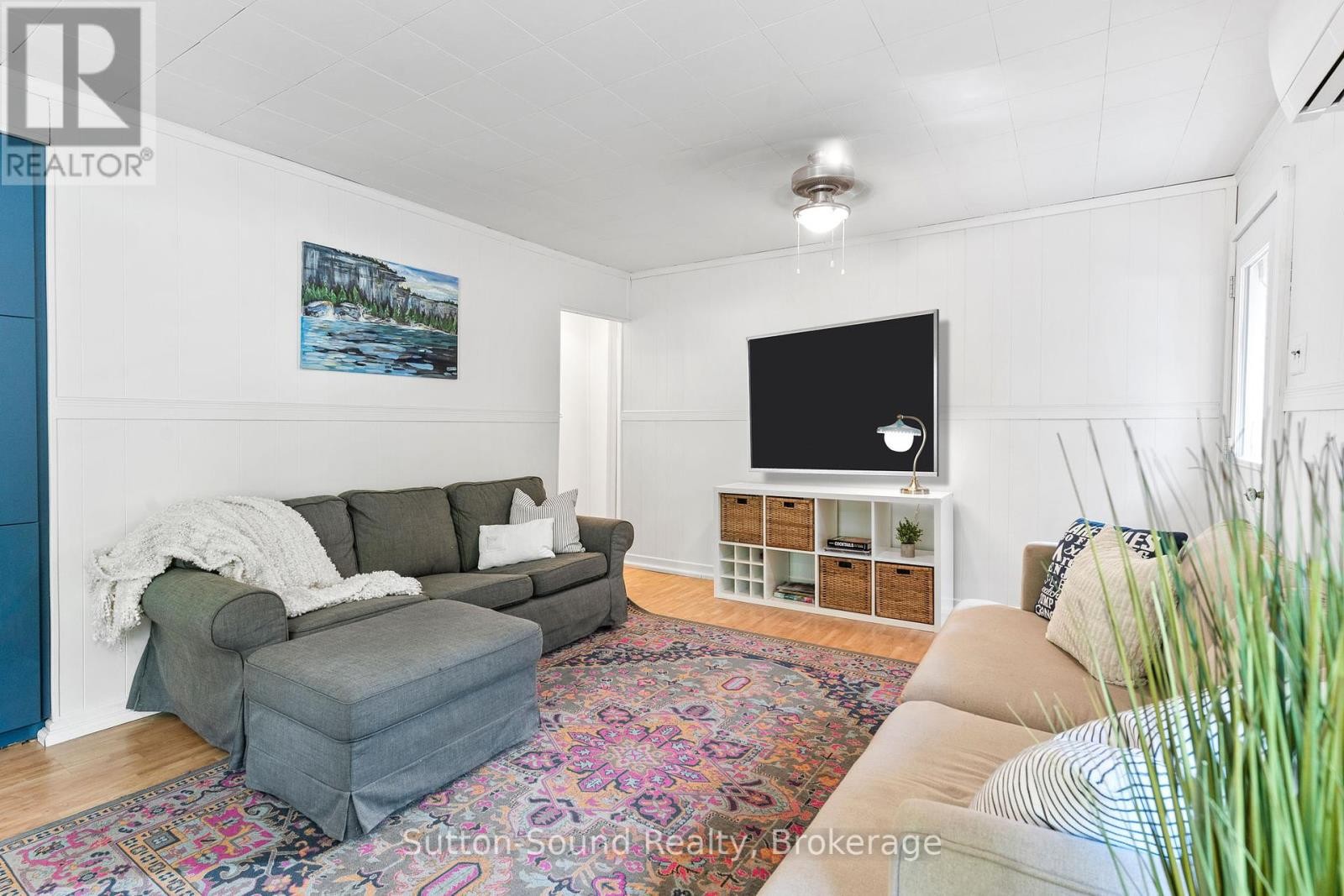 












29 AVELE ROAD

,
South Bruce Peninsula,




Ontario
N0H1X0

