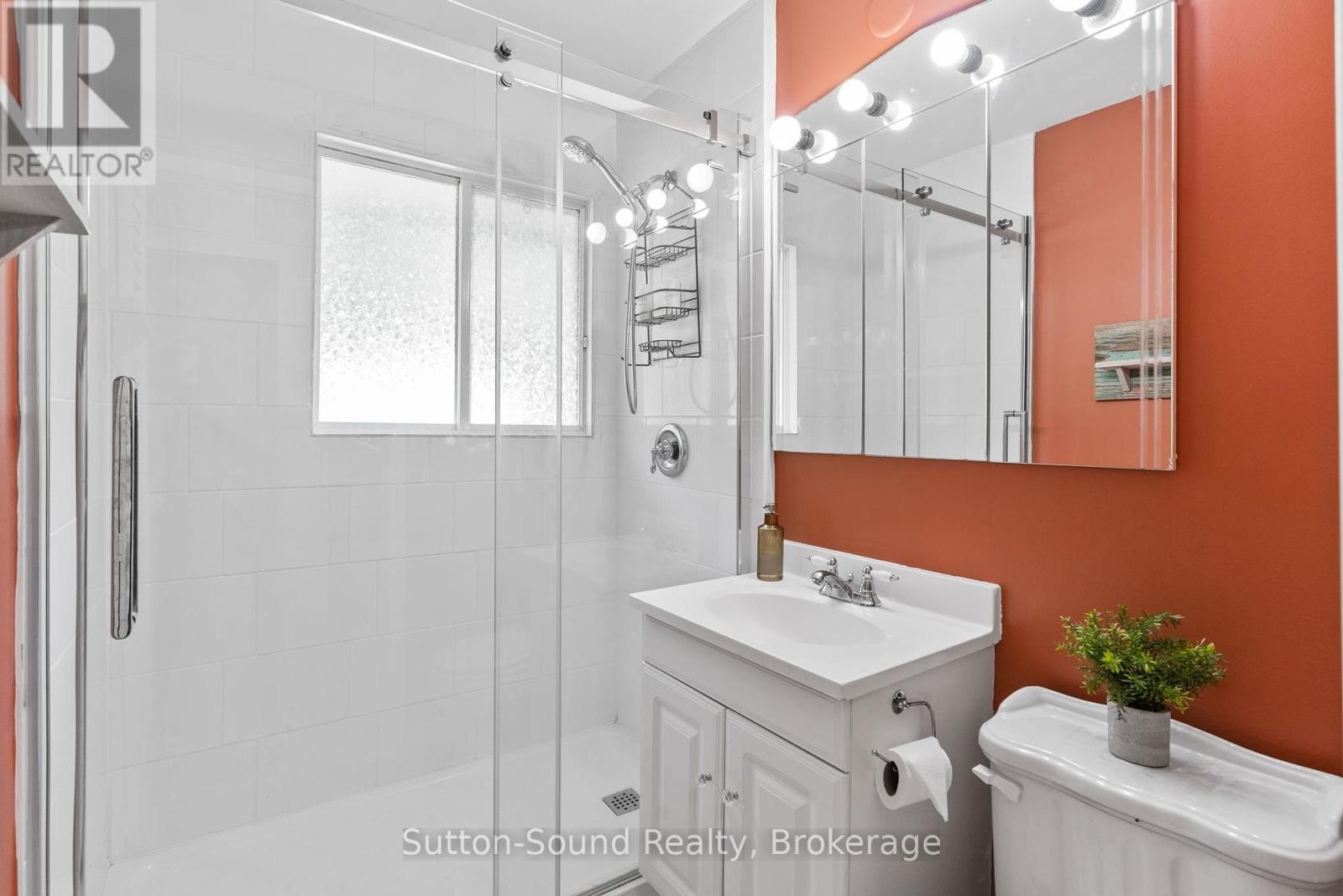 












29 AVELE ROAD

,
South Bruce Peninsula,




Ontario
N0H1X0

