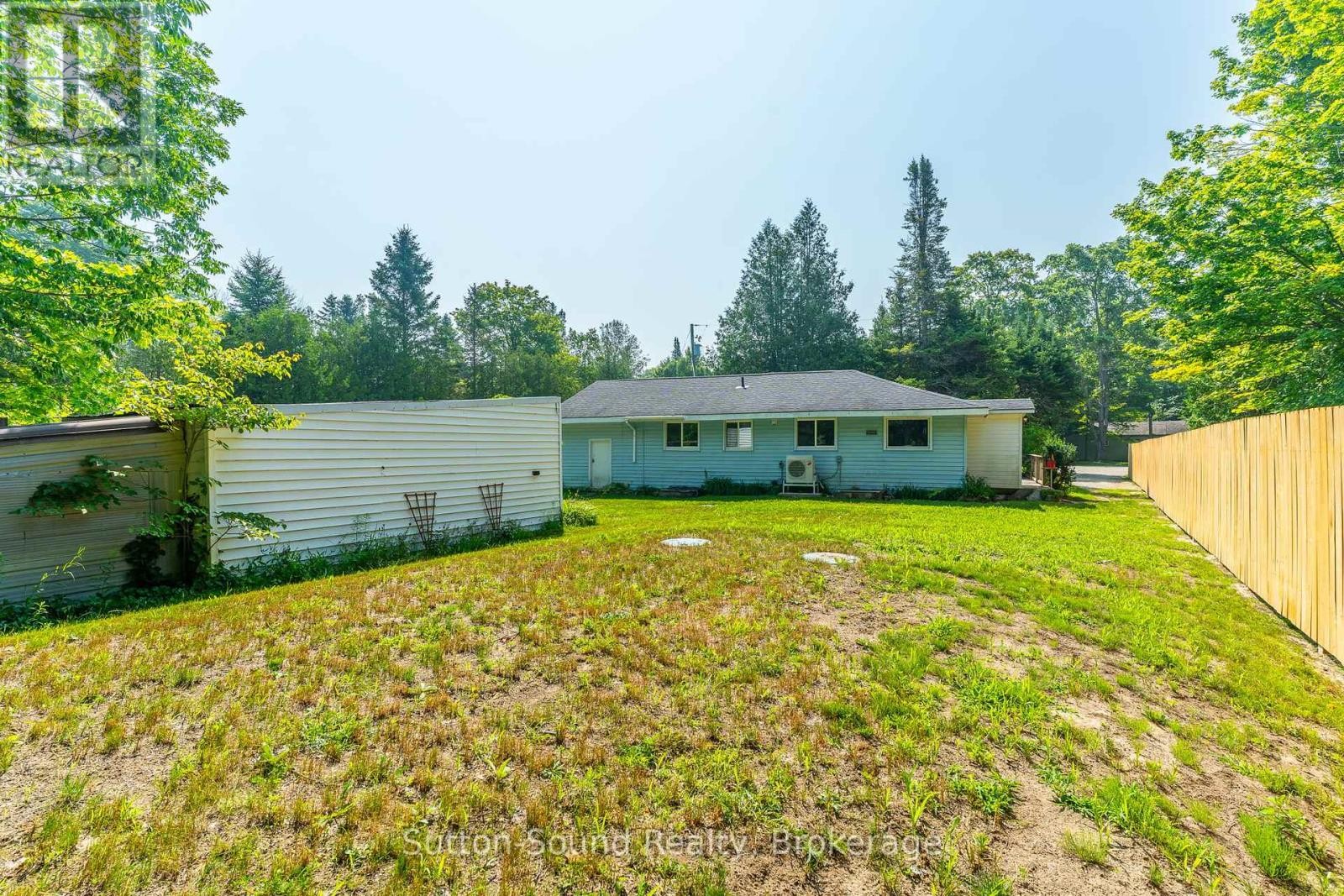 












29 AVELE ROAD

,
South Bruce Peninsula,




Ontario
N0H1X0

