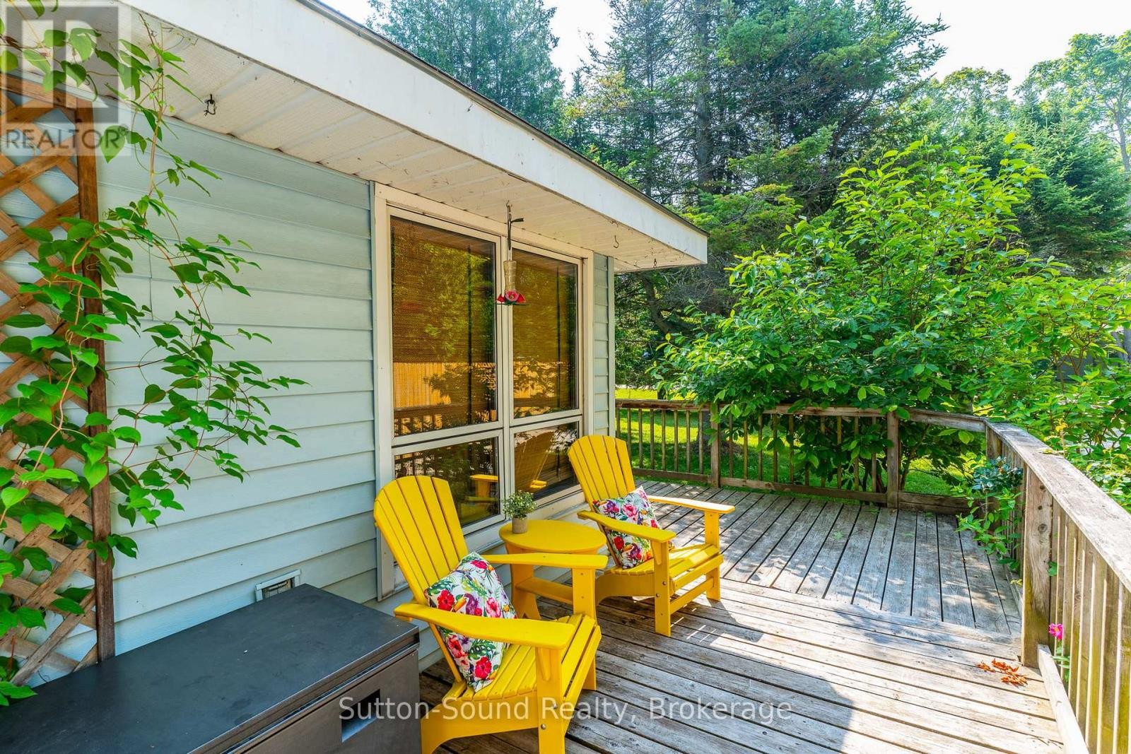 












29 AVELE ROAD

,
South Bruce Peninsula,




Ontario
N0H1X0

