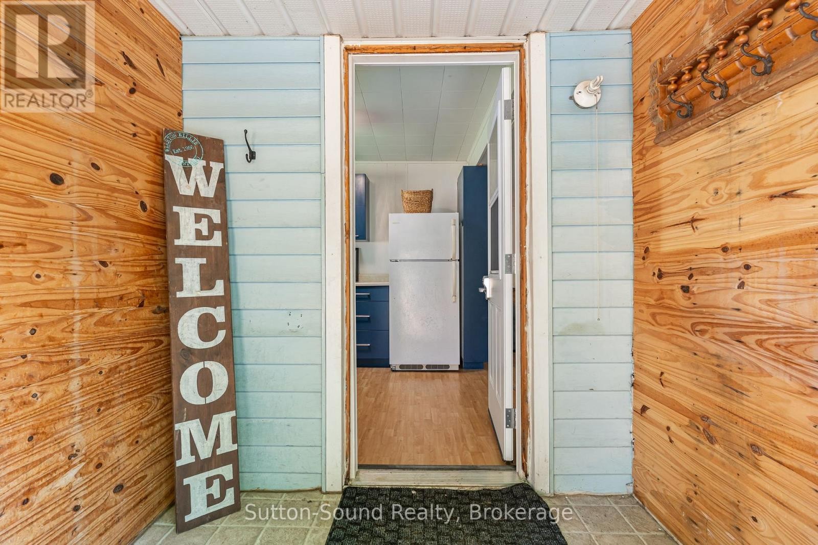 












29 AVELE ROAD

,
South Bruce Peninsula,




Ontario
N0H1X0


