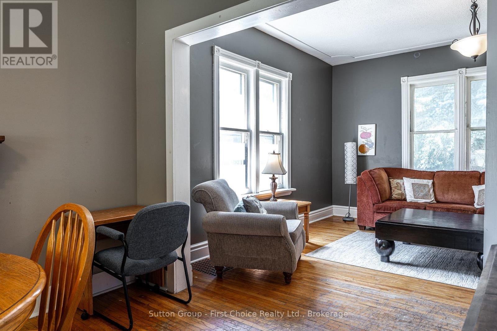 












144 ROMEO STREET S

,
Stratford,




Ontario
N5A4S9

