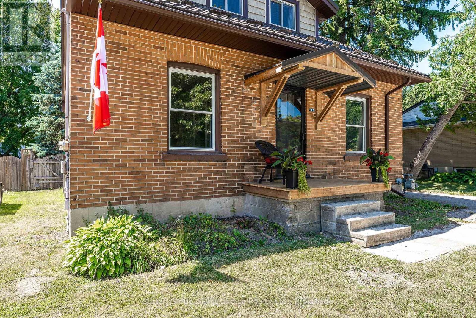 












144 ROMEO STREET S

,
Stratford,




Ontario
N5A4S9

