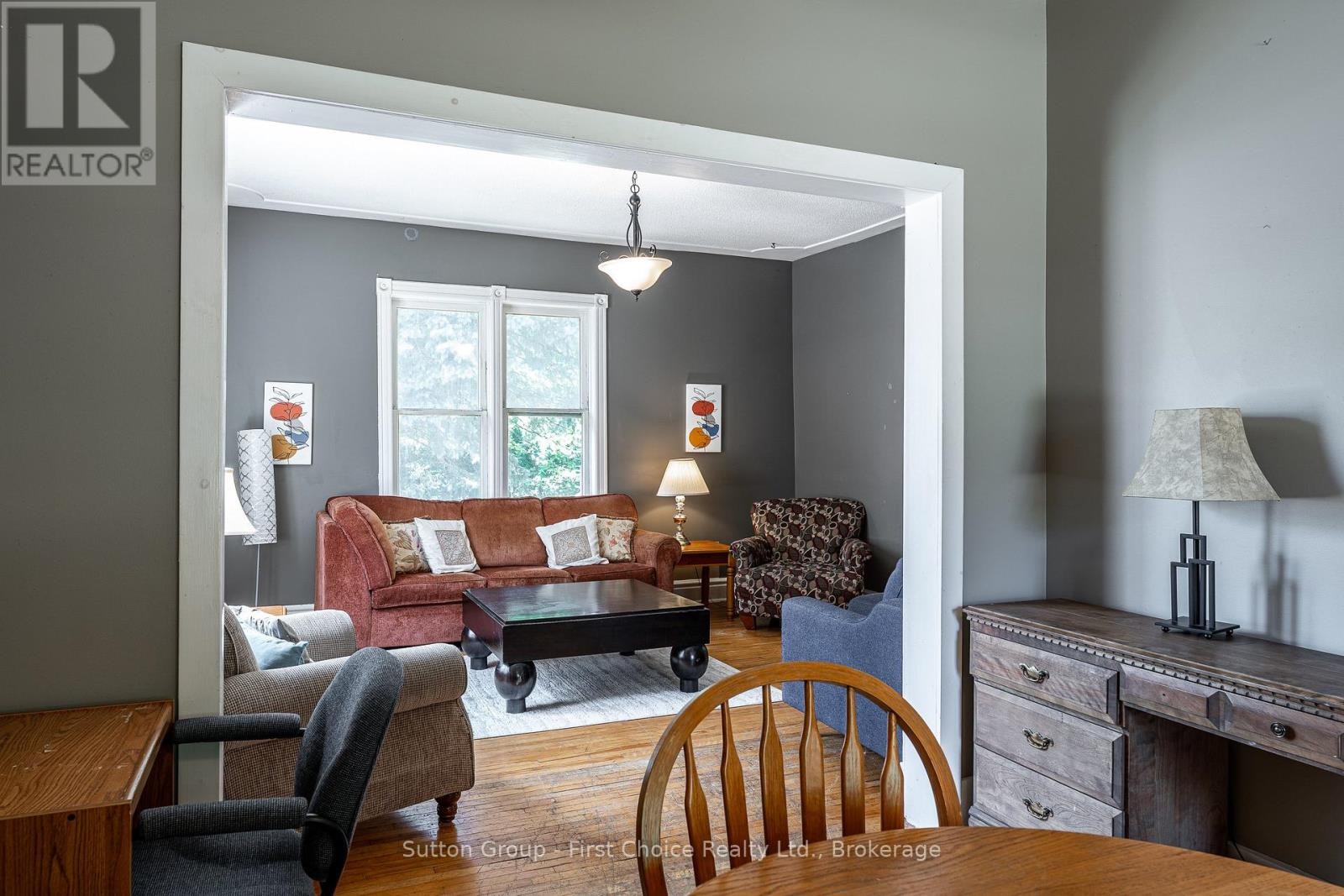 












144 ROMEO STREET S

,
Stratford,




Ontario
N5A4S9

