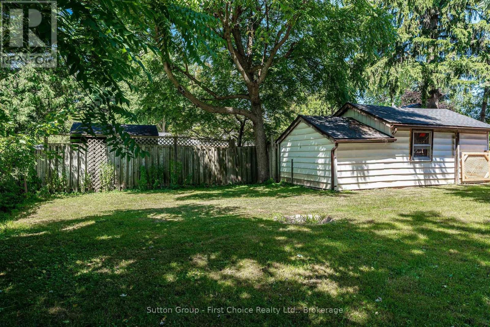 












144 ROMEO STREET S

,
Stratford,




Ontario
N5A4S9

