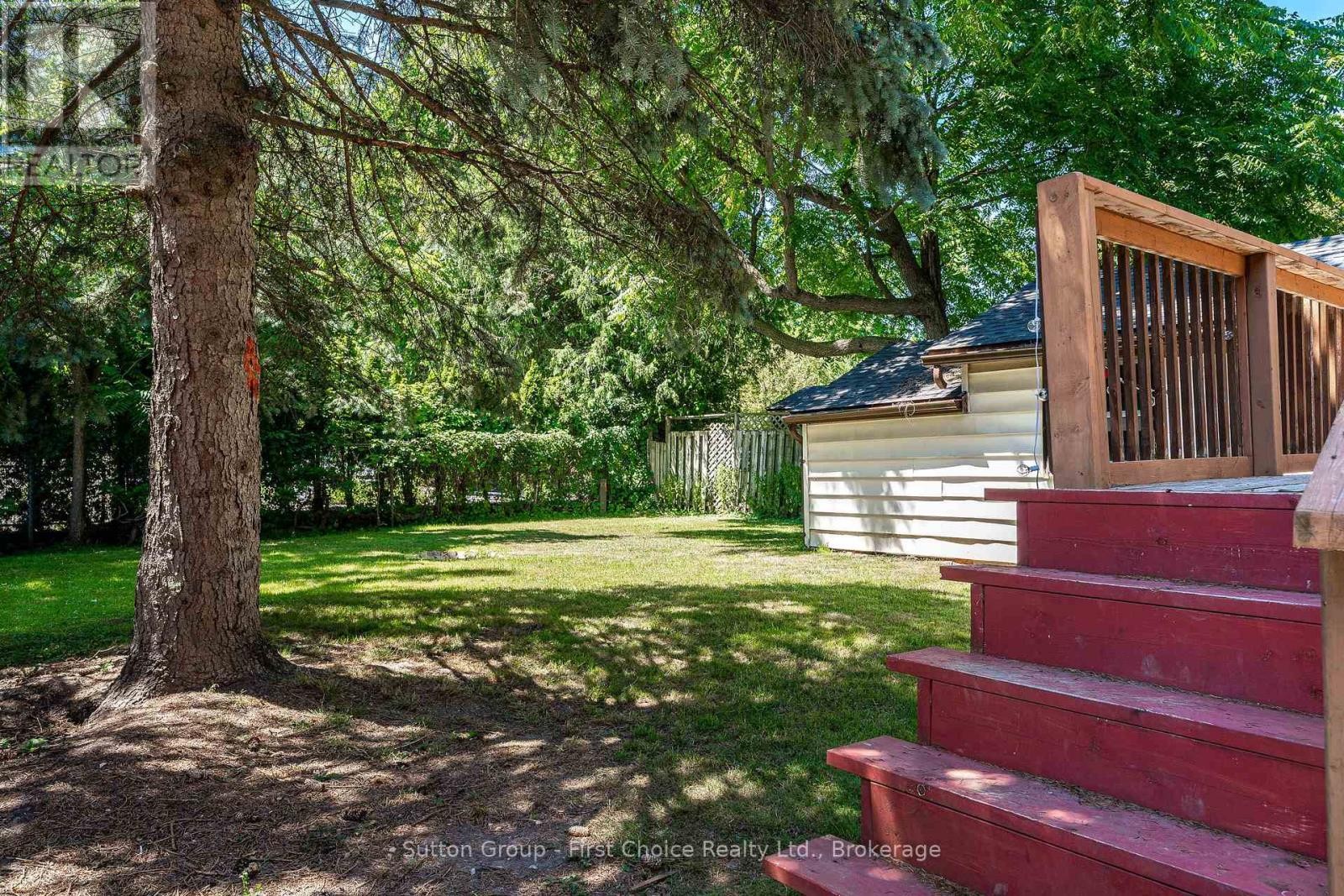 












144 ROMEO STREET S

,
Stratford,




Ontario
N5A4S9

