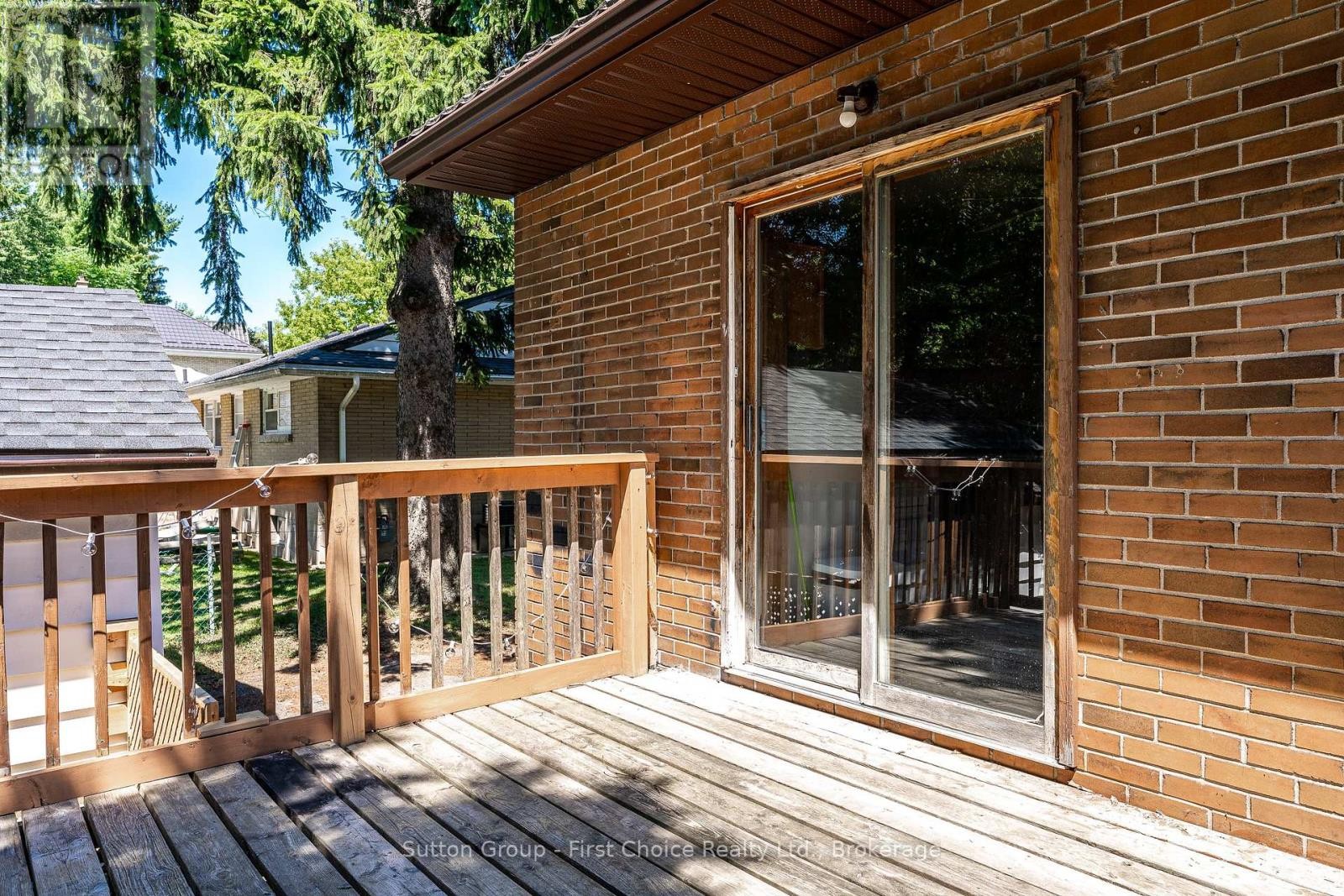 












144 ROMEO STREET S

,
Stratford,




Ontario
N5A4S9


