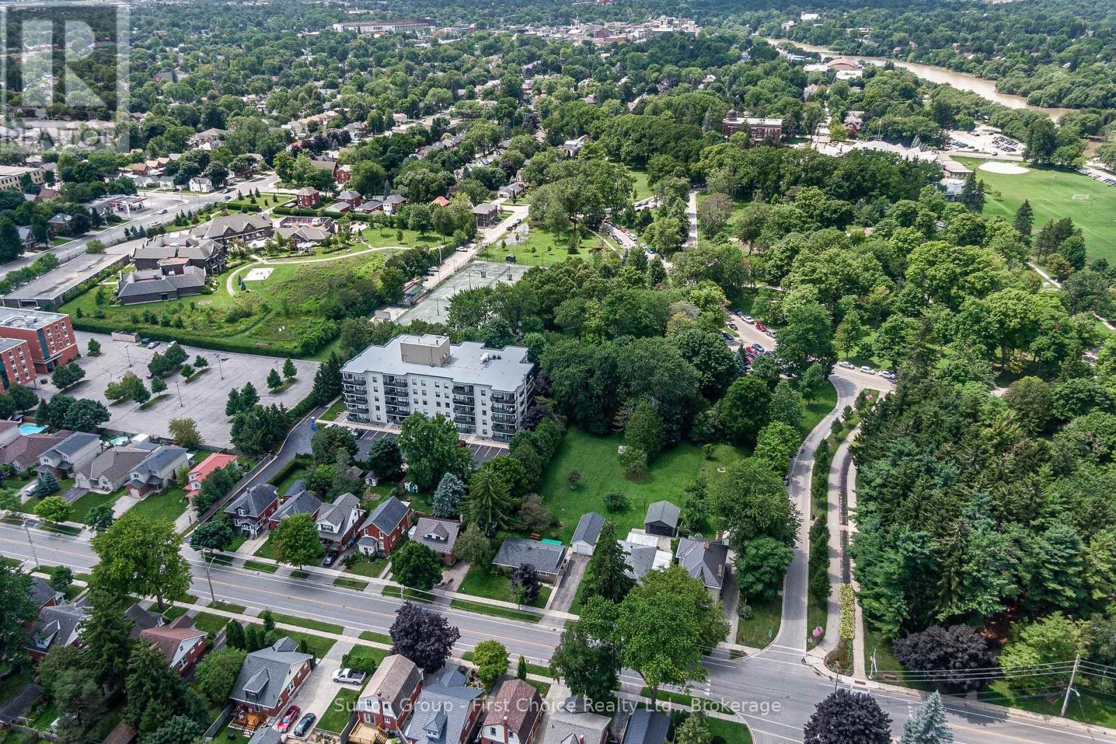 












144 ROMEO STREET S

,
Stratford,




Ontario
N5A4S9

