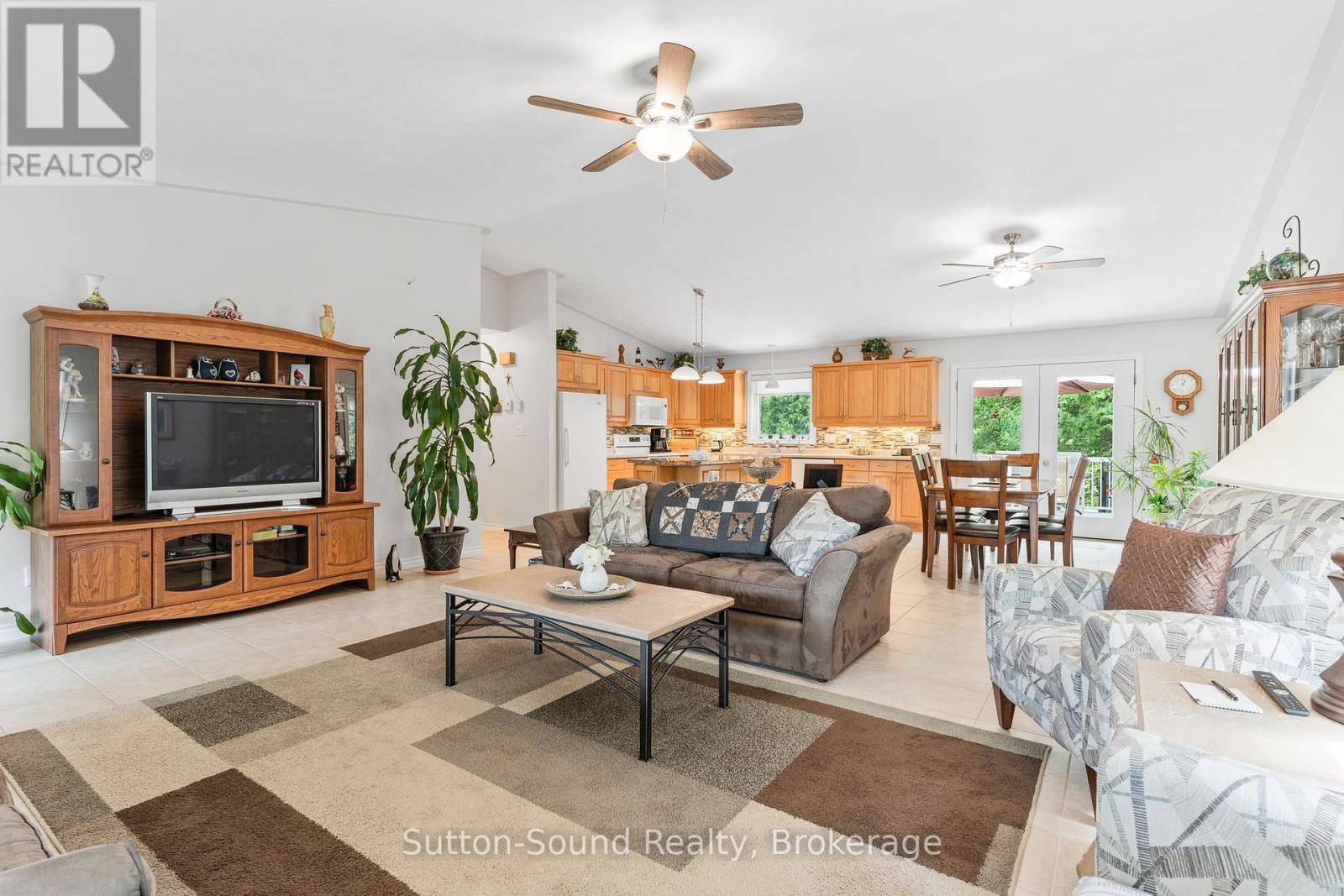 












1215 SUNSET DRIVE

,
South Bruce Peninsula,




Ontario
N0H2T0

