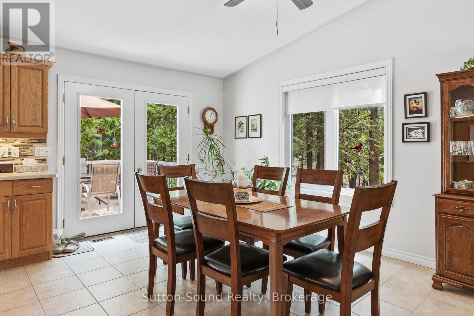 












1215 SUNSET DRIVE

,
South Bruce Peninsula,




Ontario
N0H2T0

