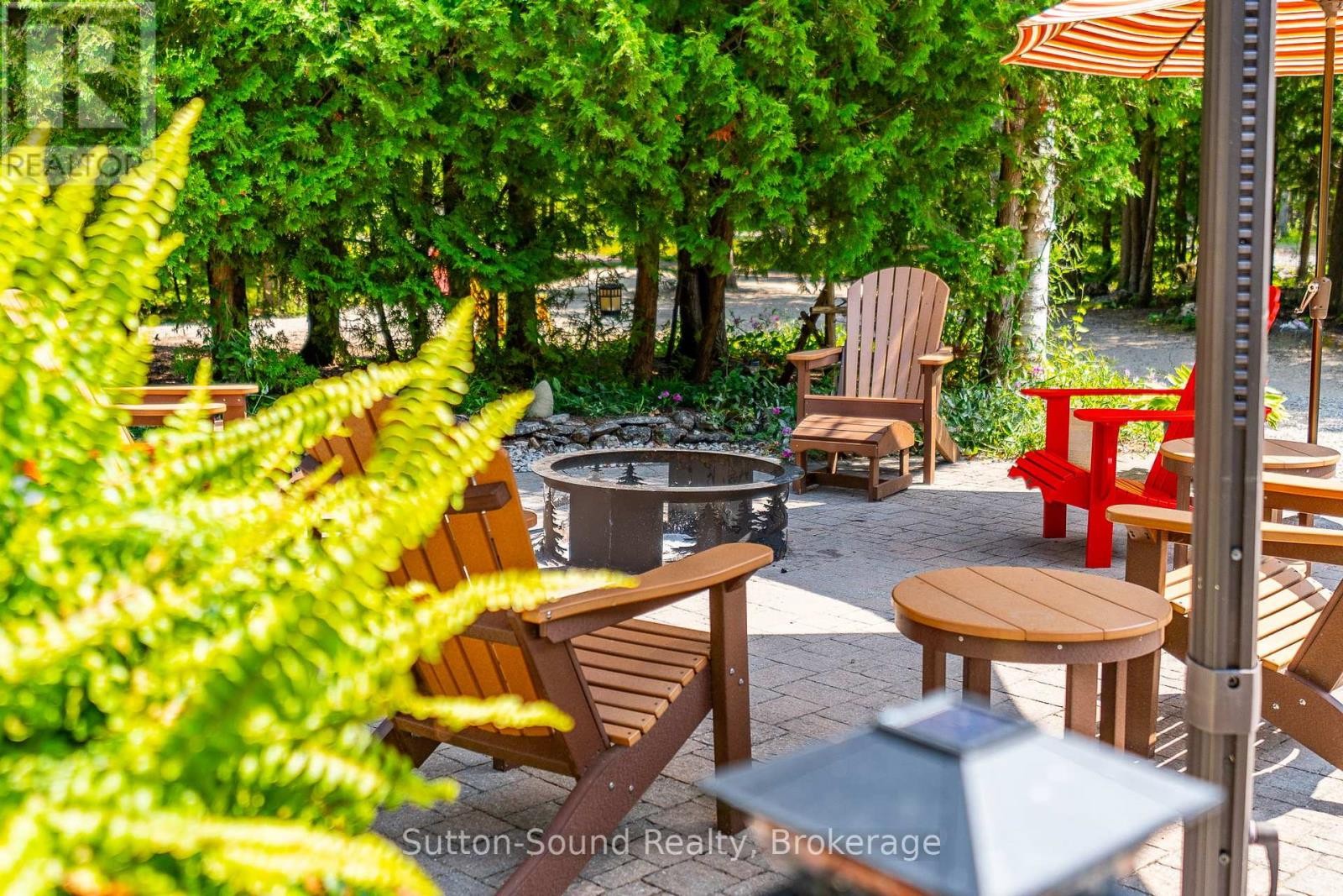 












1215 SUNSET DRIVE

,
South Bruce Peninsula,




Ontario
N0H2T0

