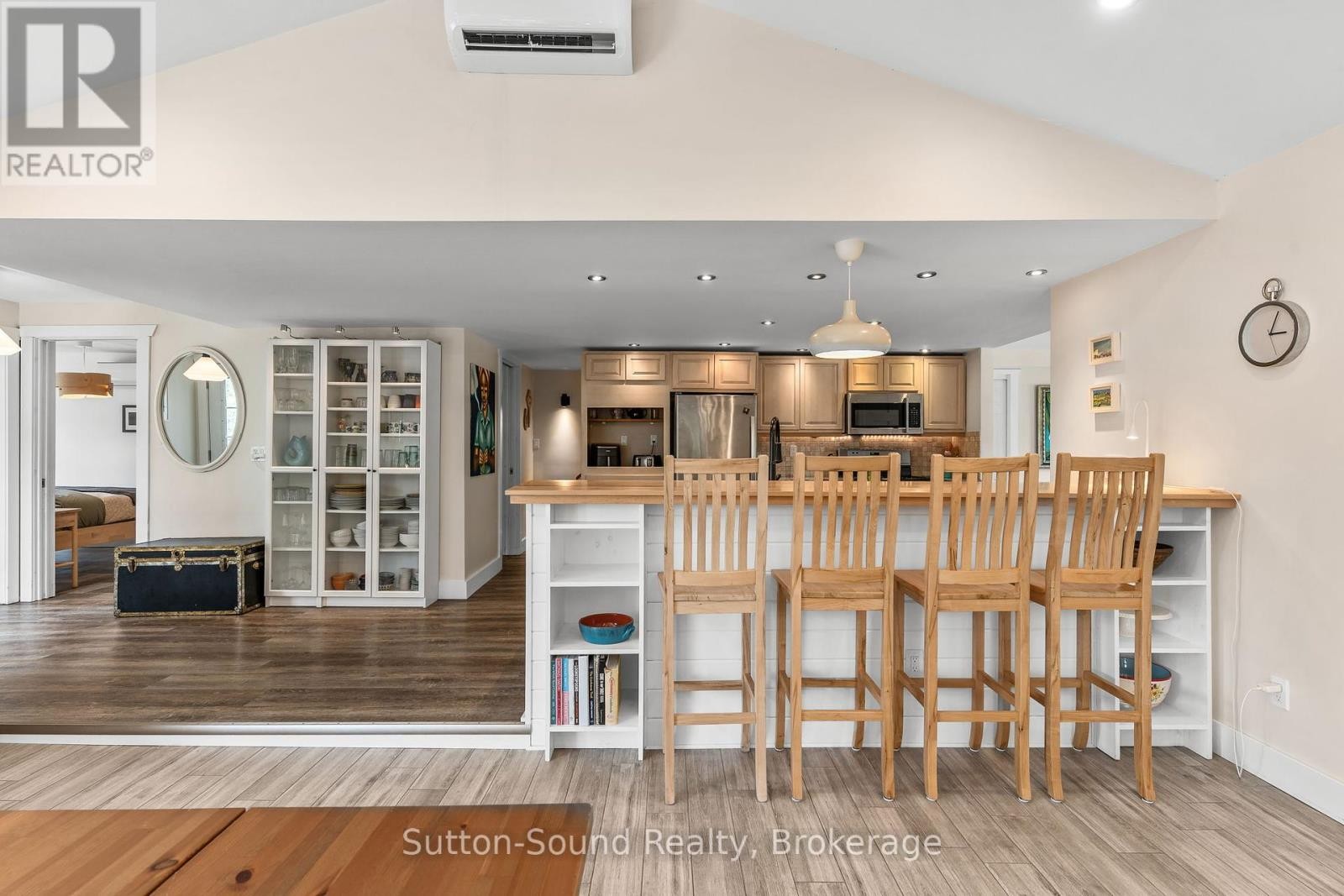 












87 MEADOWLAND ROAD

,
South Bruce Peninsula,




Ontario
N0H2T0

