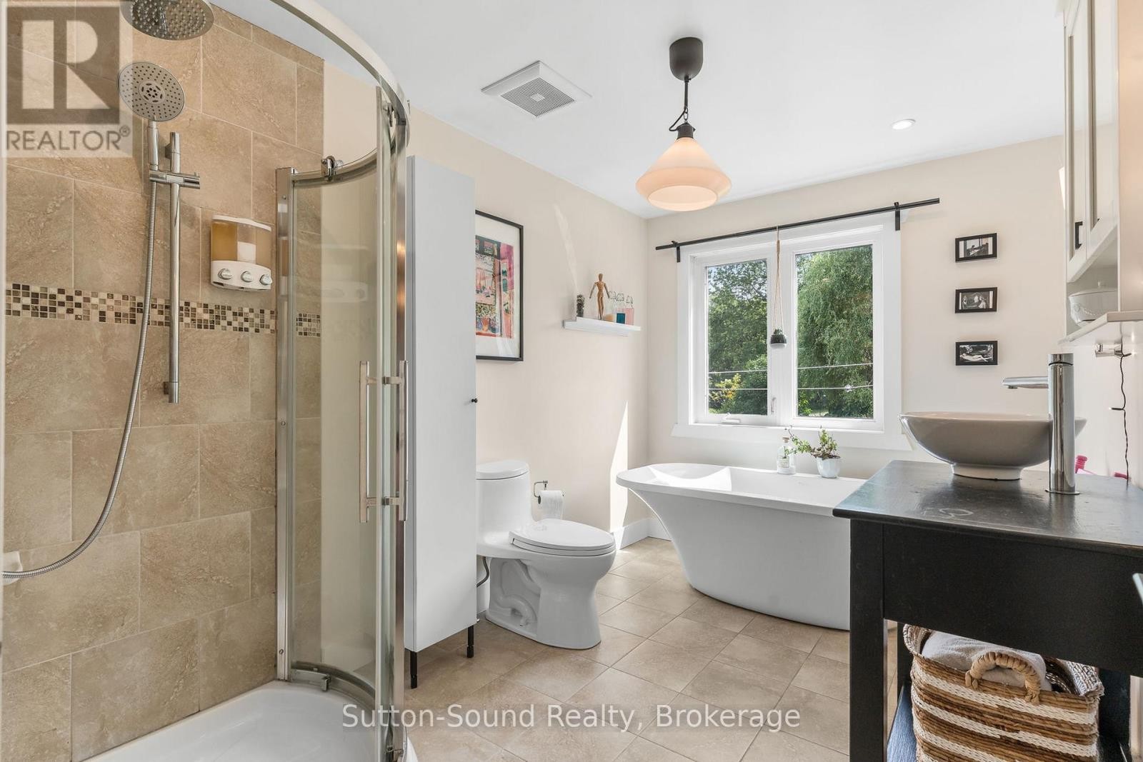 












87 MEADOWLAND ROAD

,
South Bruce Peninsula,




Ontario
N0H2T0

