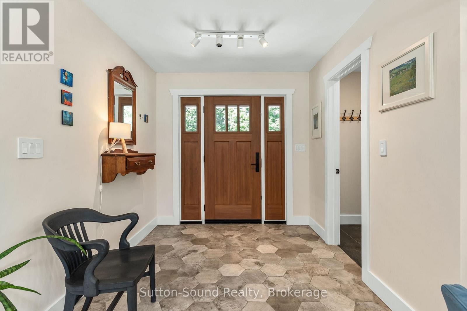 












87 MEADOWLAND ROAD

,
South Bruce Peninsula,




Ontario
N0H2T0

