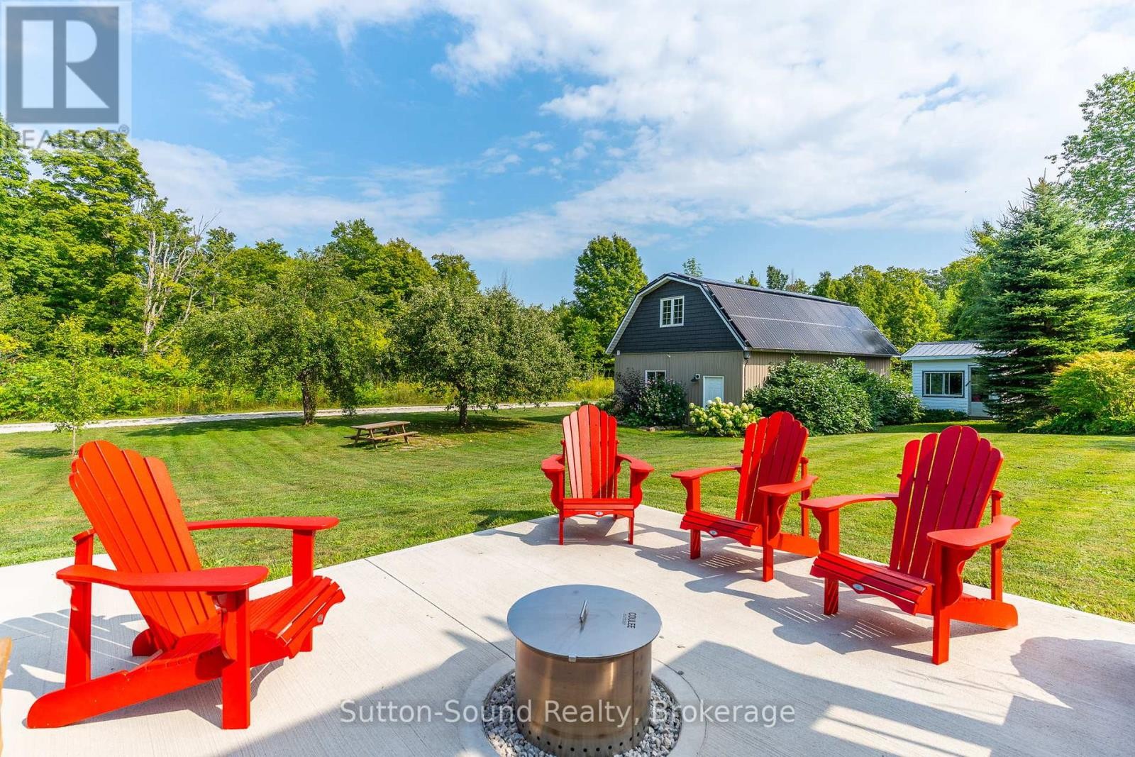 












87 MEADOWLAND ROAD

,
South Bruce Peninsula,




Ontario
N0H2T0

