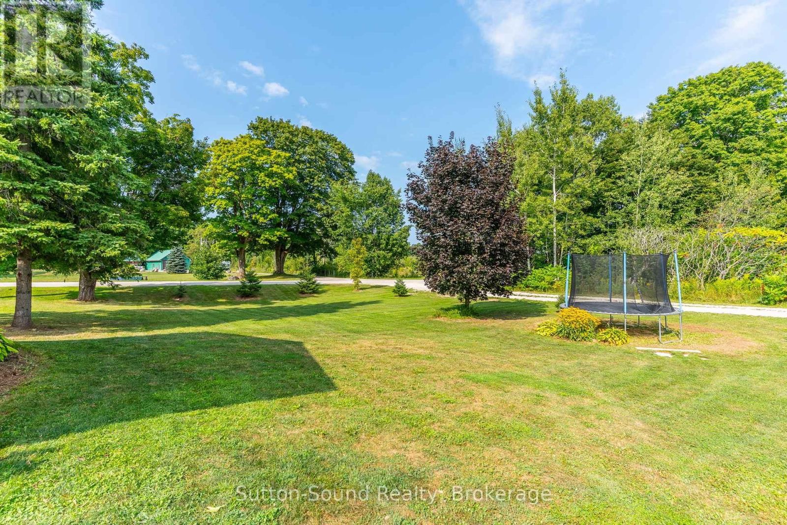 












87 MEADOWLAND ROAD

,
South Bruce Peninsula,




Ontario
N0H2T0

