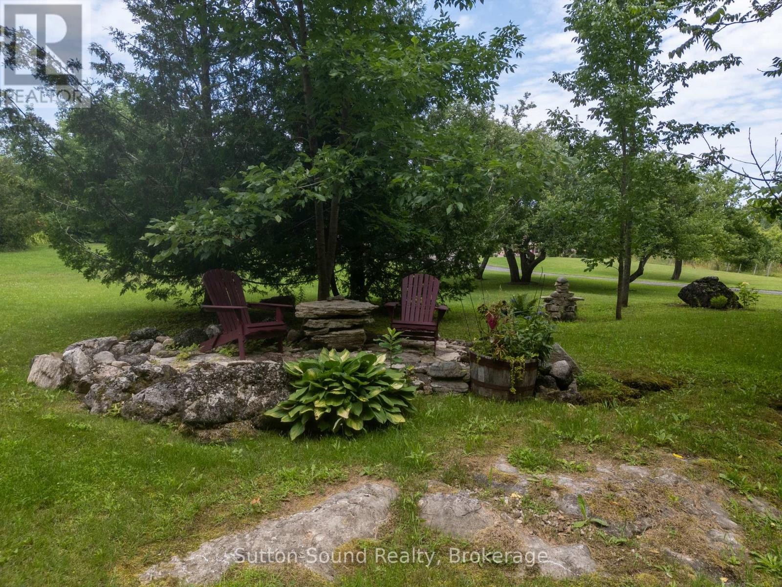 












442513 CONCESSION 22 CONCESSION E

,
Georgian Bluffs,




Ontario
N0H2T0

