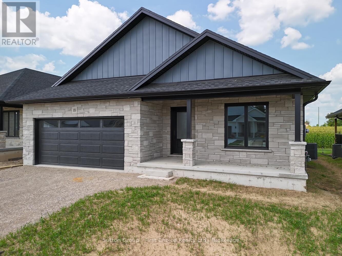 












18 NELSON STREET

,
West Perth (Mitchell),




Ontario
N0K1N0

