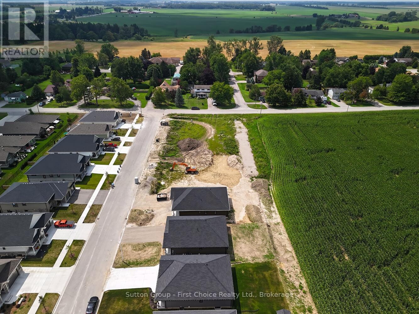 












18 NELSON STREET

,
West Perth (Mitchell),




Ontario
N0K1N0

