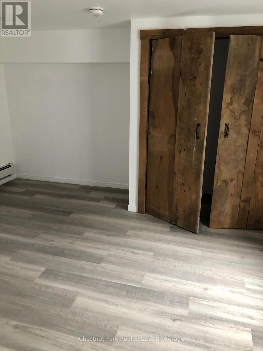 












35 MUSKOKA ROAD

,
Georgian Bay (Freeman),




Ontario
P0C1H0

