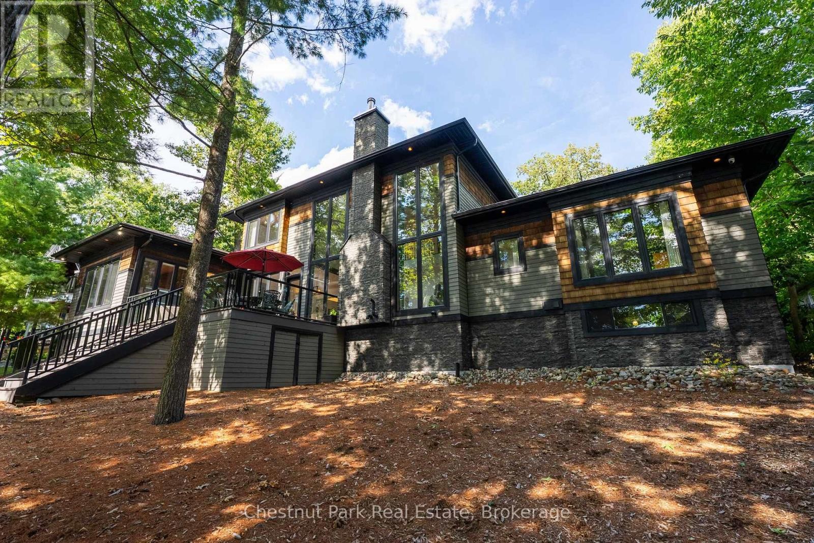 












1030A GORDON STREET

,
Muskoka Lakes (Medora),




Ontario
P0C1A0

