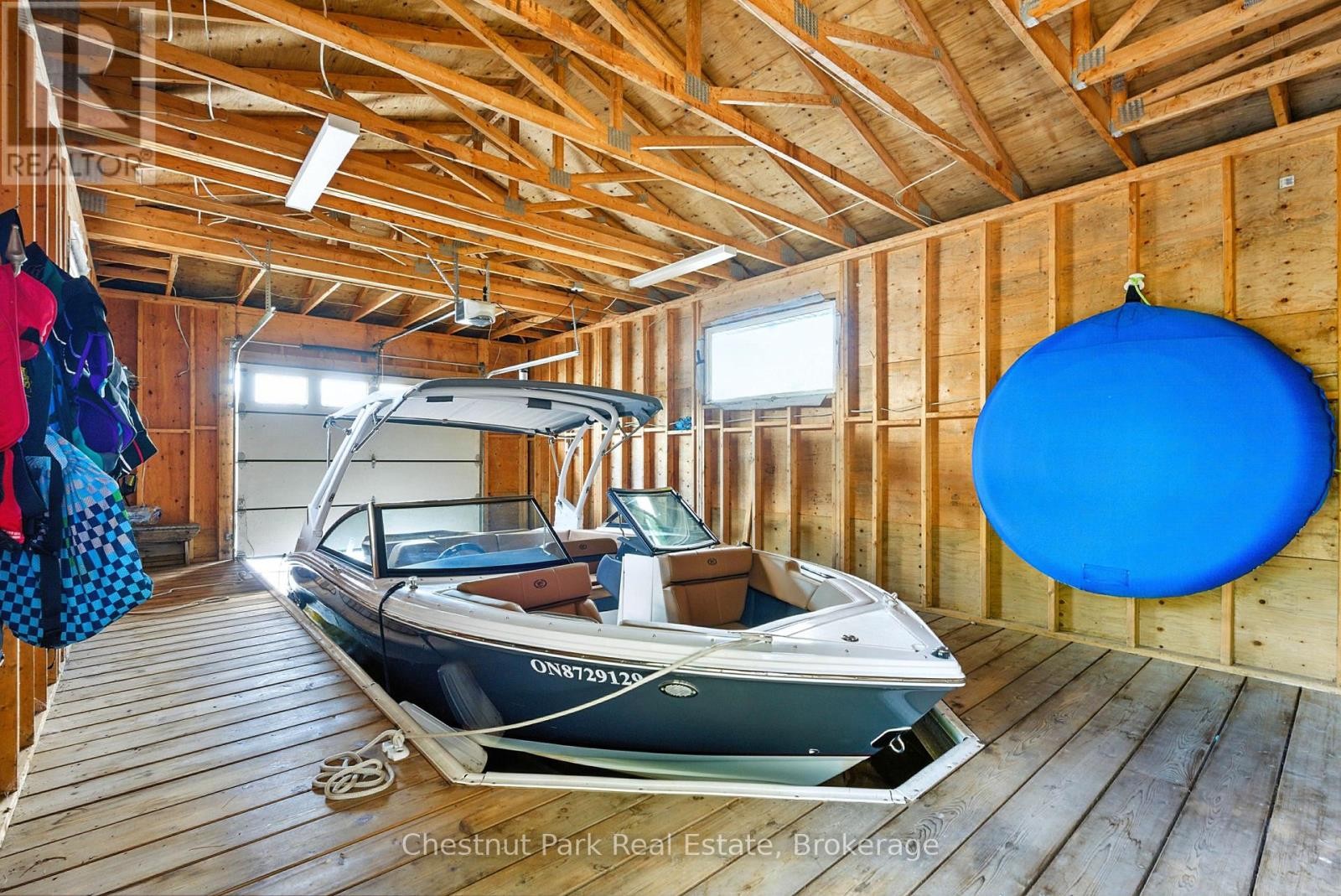 












1030A GORDON STREET

,
Muskoka Lakes (Medora),




Ontario
P0C1A0

