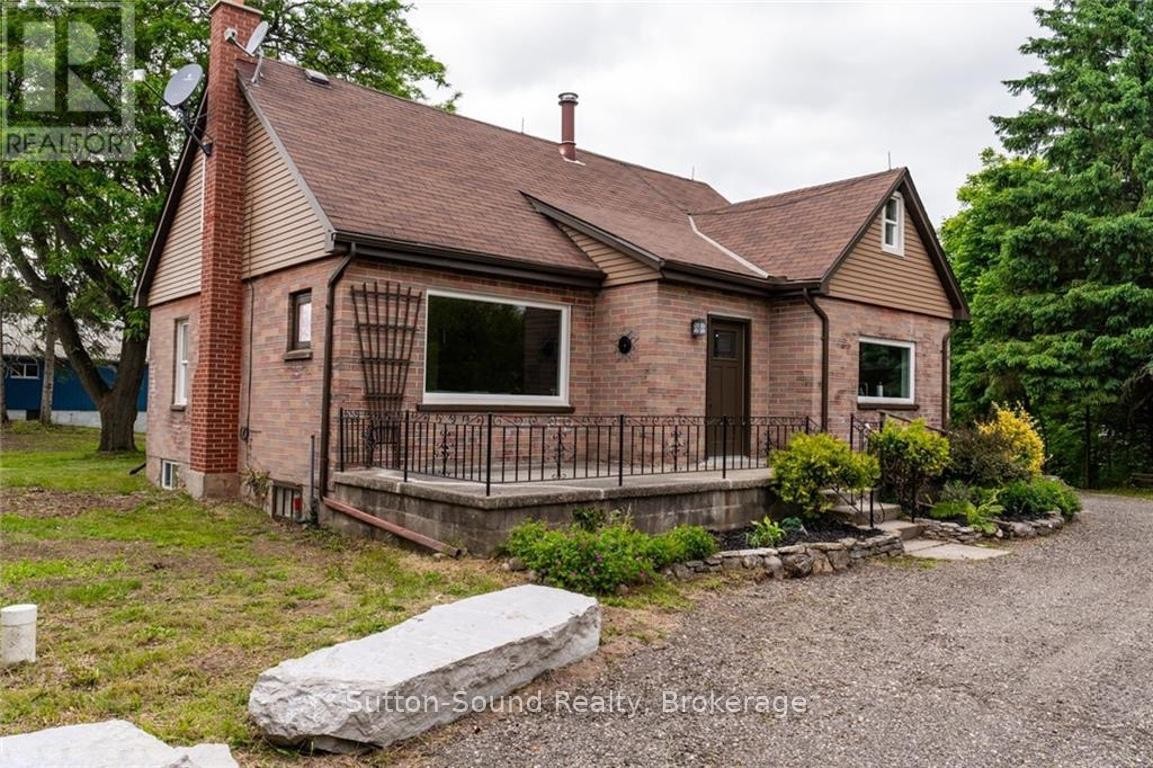 












657 BRANT WATERLOO ROAD E

,
Brant (South Dumfries),




Ontario
N0B1E0


