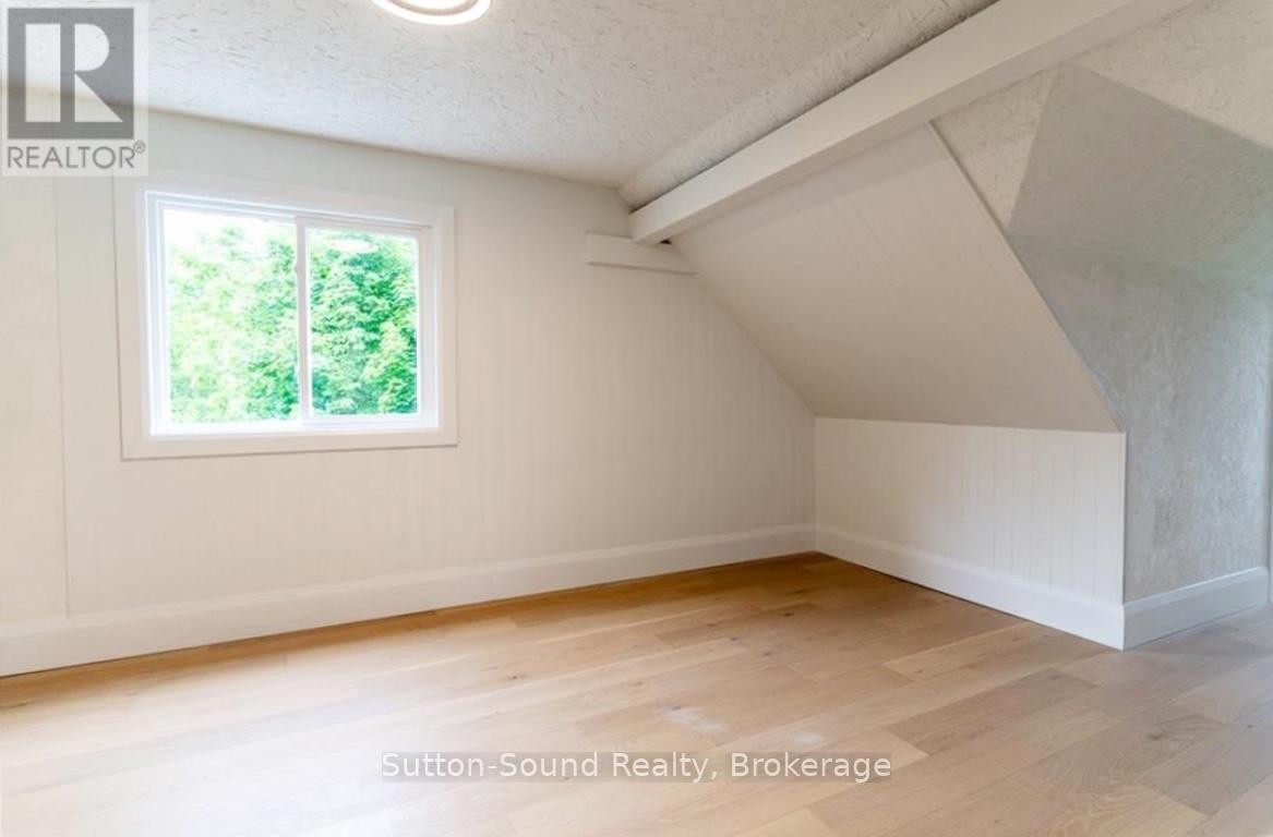 












657 BRANT WATERLOO ROAD E

,
Brant (South Dumfries),




Ontario
N0B1E0

