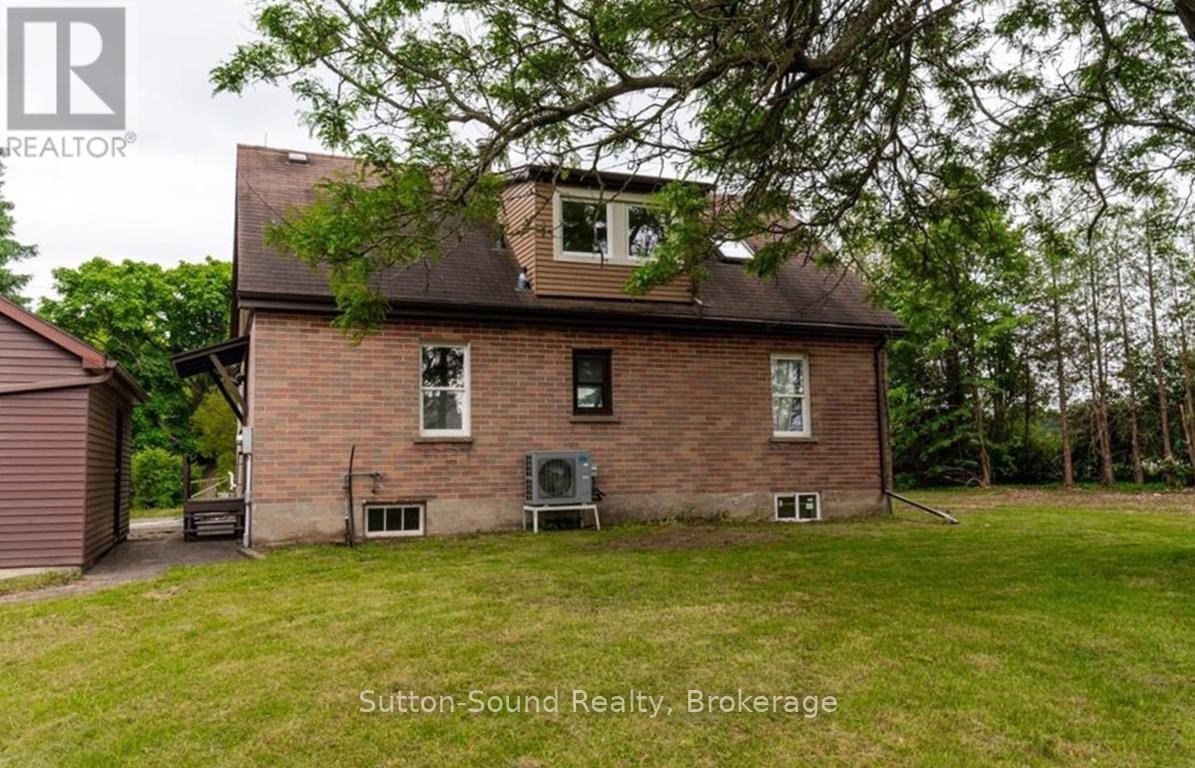 












657 BRANT WATERLOO ROAD E

,
Brant (South Dumfries),




Ontario
N0B1E0

