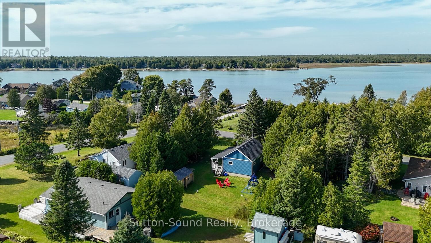 












871 PIKE BAY ROAD

,
Northern Bruce Peninsula,




Ontario
N0H2T0

