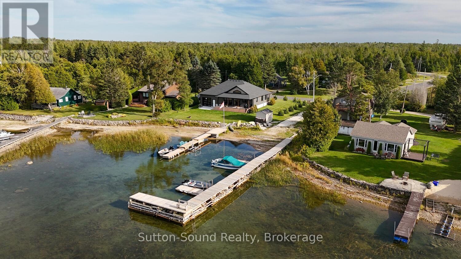 












871 PIKE BAY ROAD

,
Northern Bruce Peninsula,




Ontario
N0H2T0

