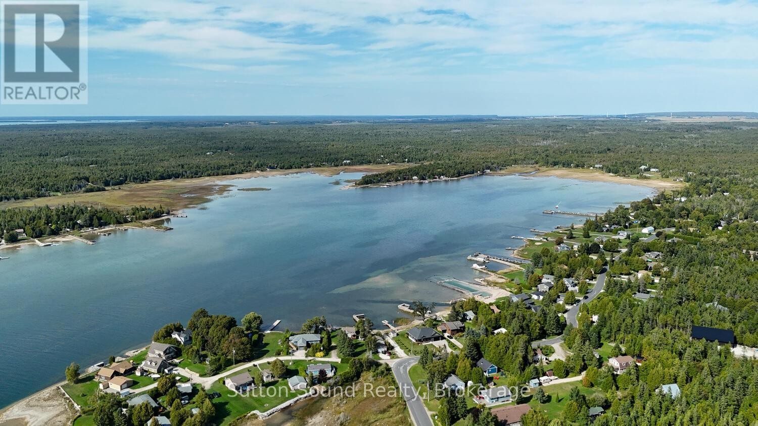 












871 PIKE BAY ROAD

,
Northern Bruce Peninsula,




Ontario
N0H2T0


