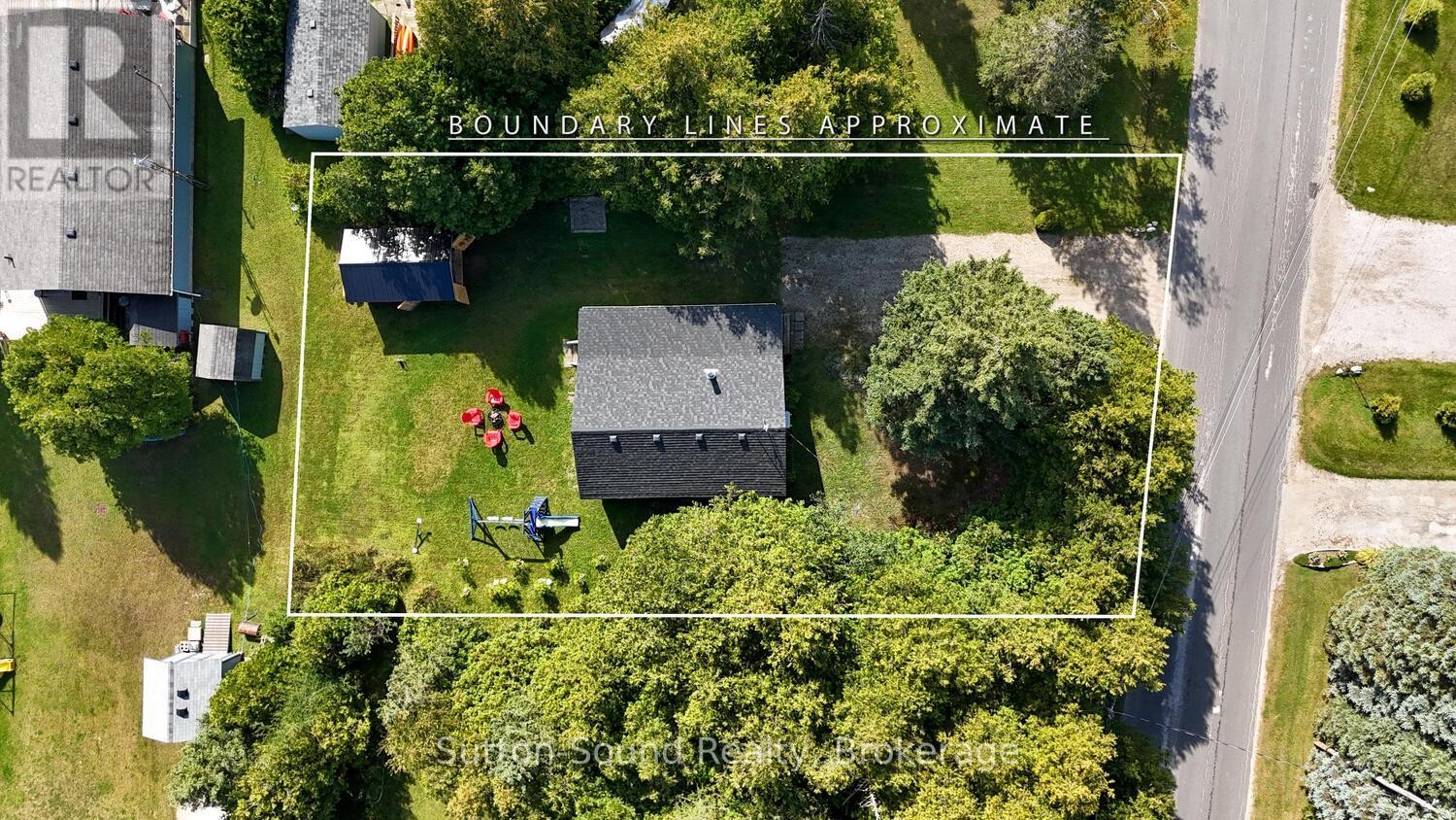 












871 PIKE BAY ROAD

,
Northern Bruce Peninsula,




Ontario
N0H2T0

